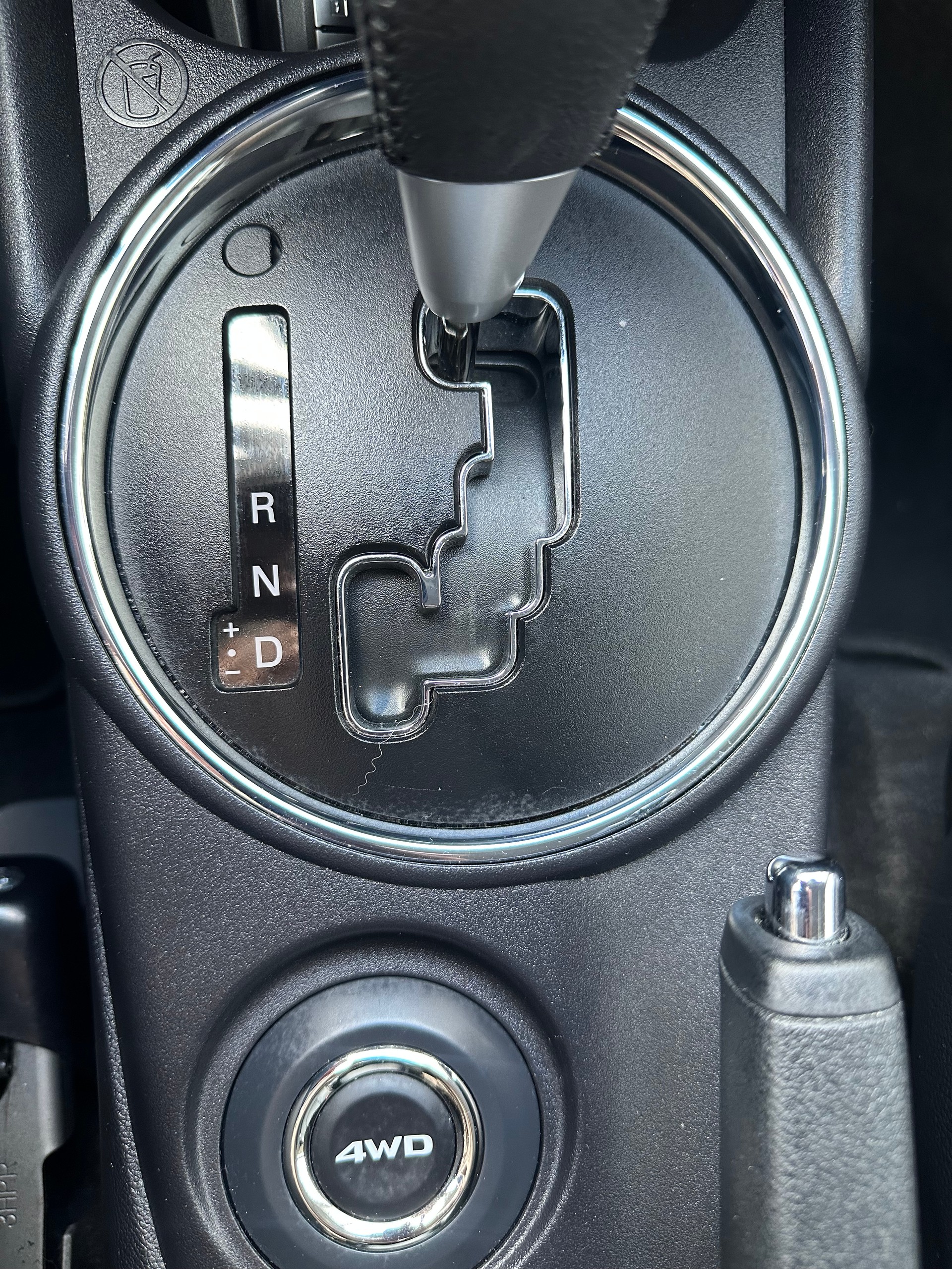 MITSUBISHI ASX 2.2 DID Diamond 4WD Automatic-image-18