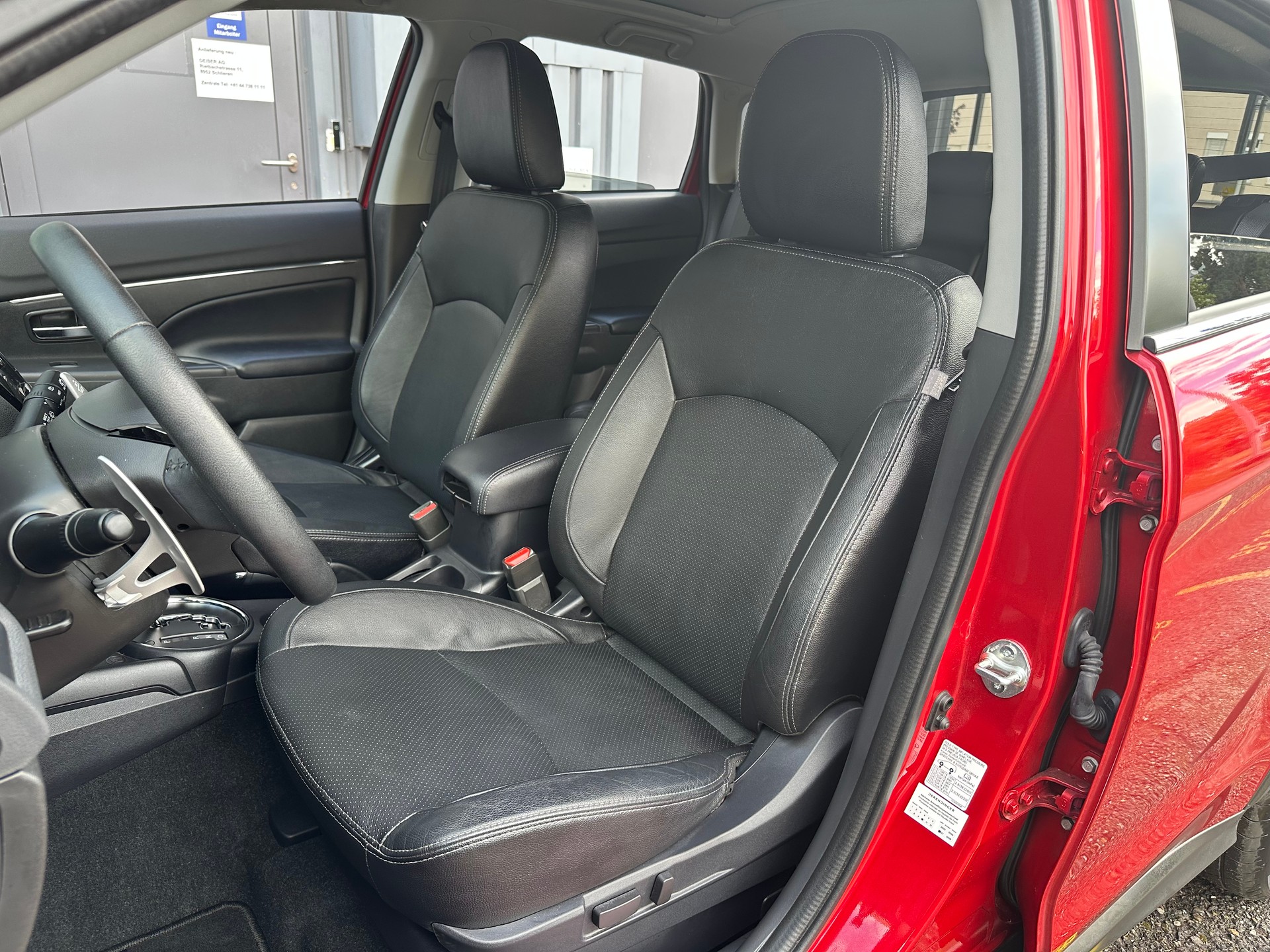 MITSUBISHI ASX 2.2 DID Diamond 4WD Automatic-image-13