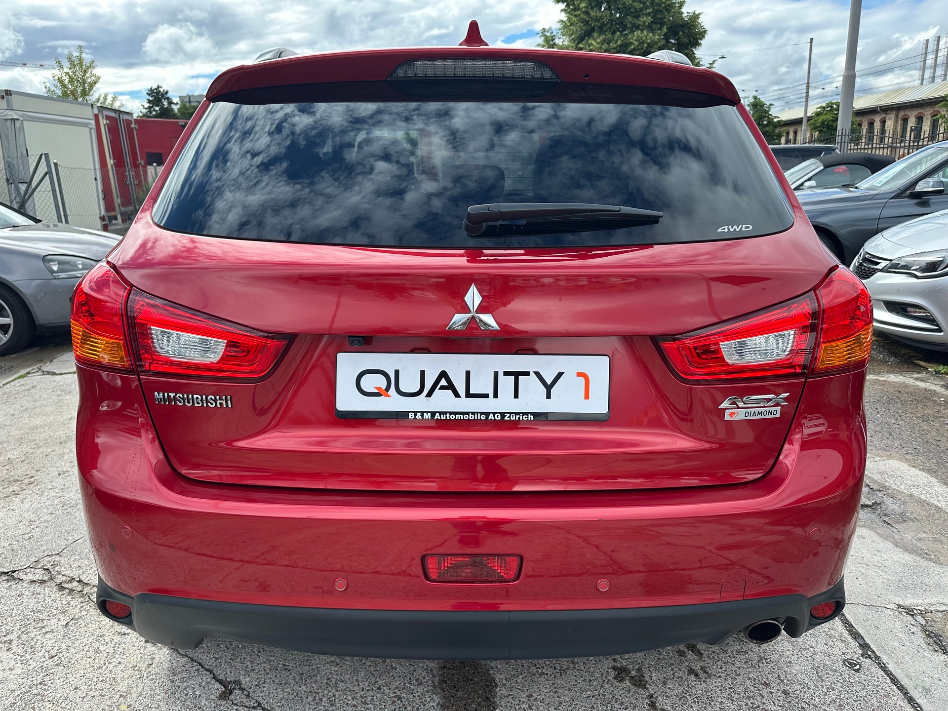 MITSUBISHI ASX 2.2 DID Diamond 4WD Automatic-image-7
