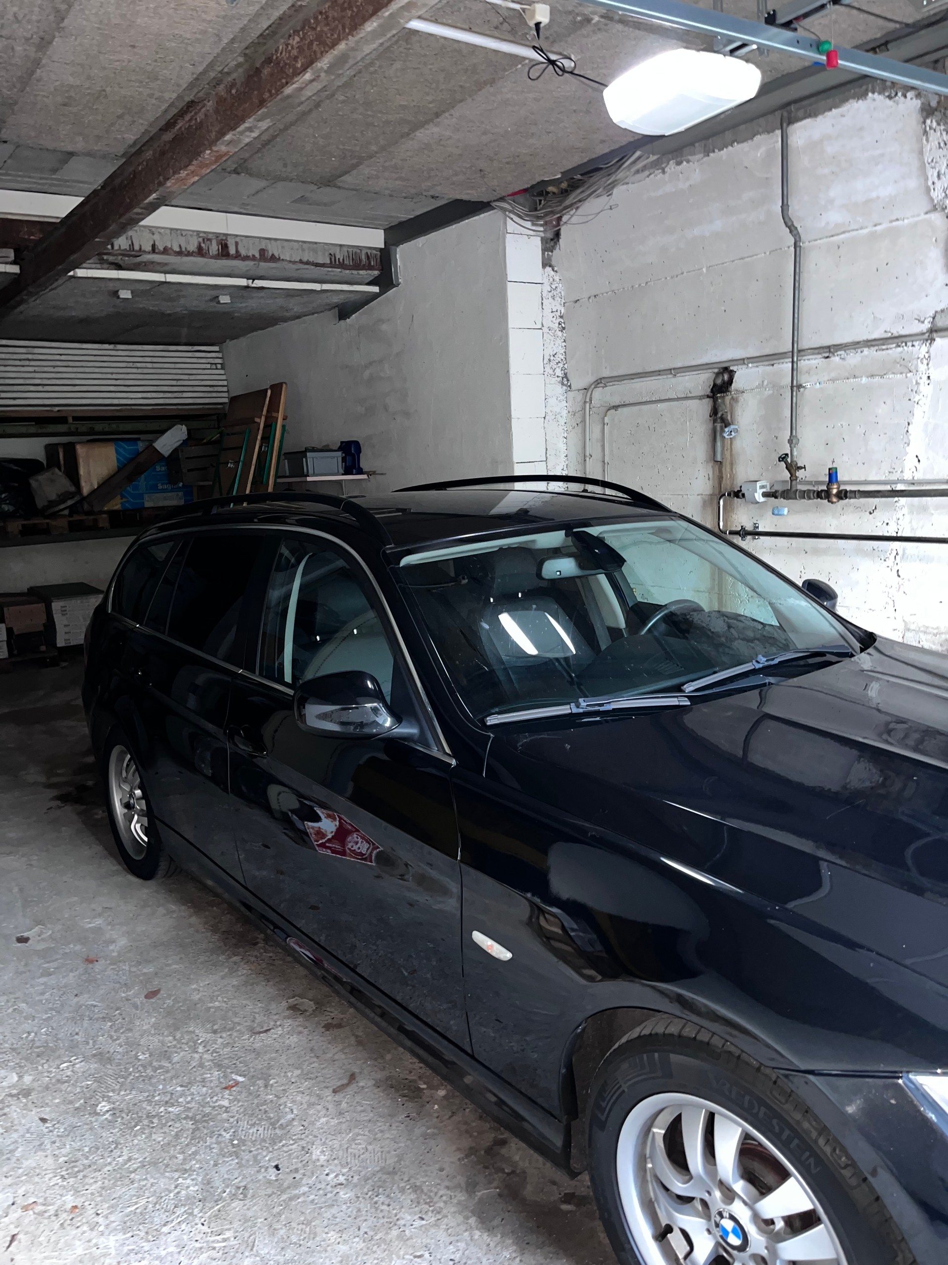 BMW 325i 3.0l-image-1