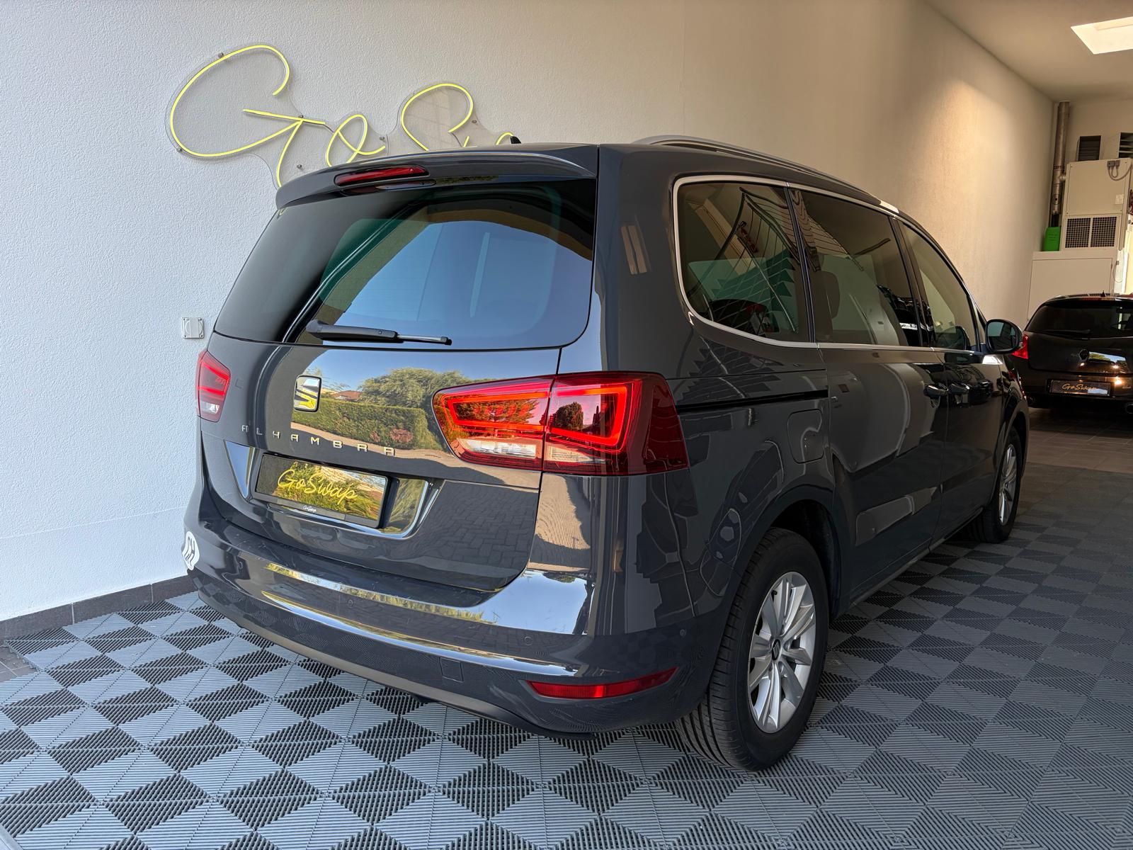 SEAT Alhambra 2.0 TDI 177 DSG Style-image-1