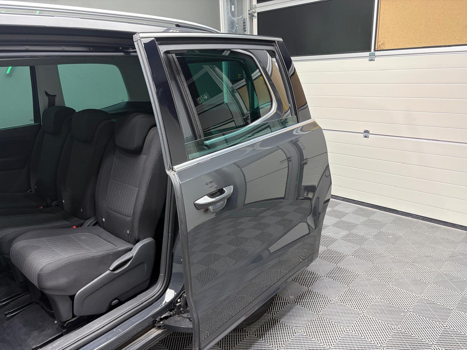 SEAT Alhambra 2.0 TDI 177 DSG Style-image-8