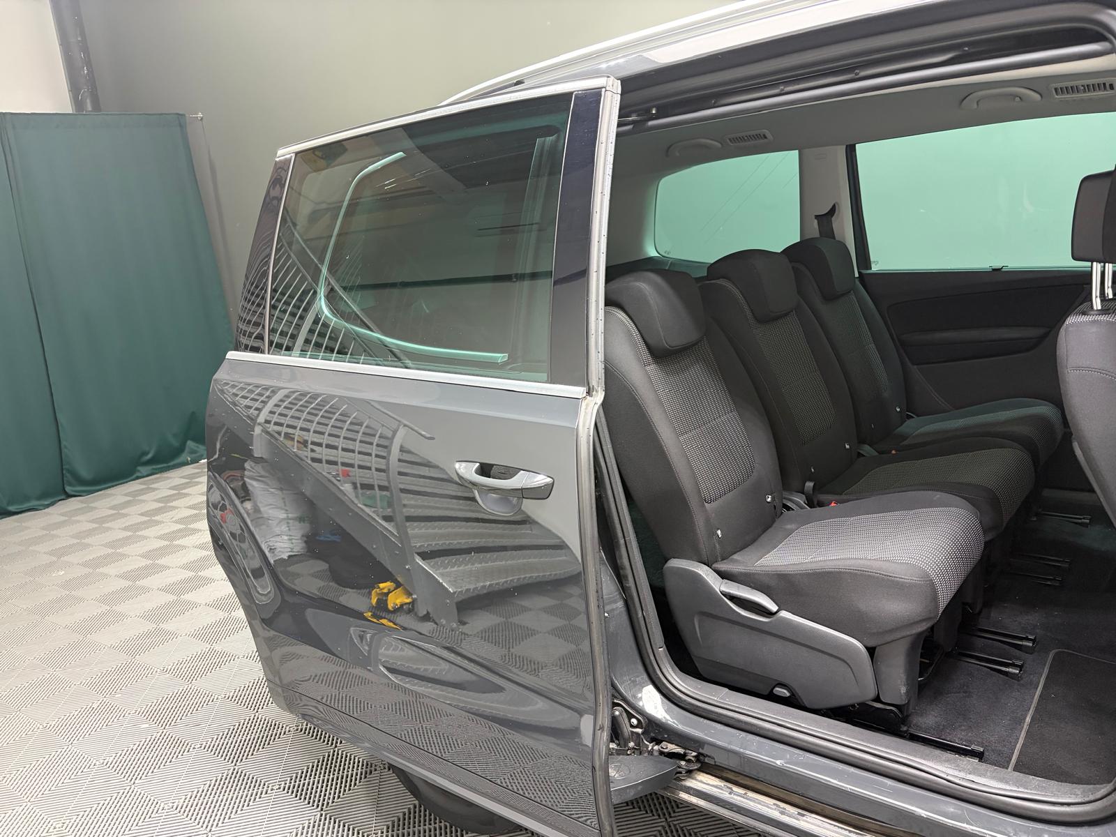 SEAT Alhambra 2.0 TDI 177 DSG Style-image-14