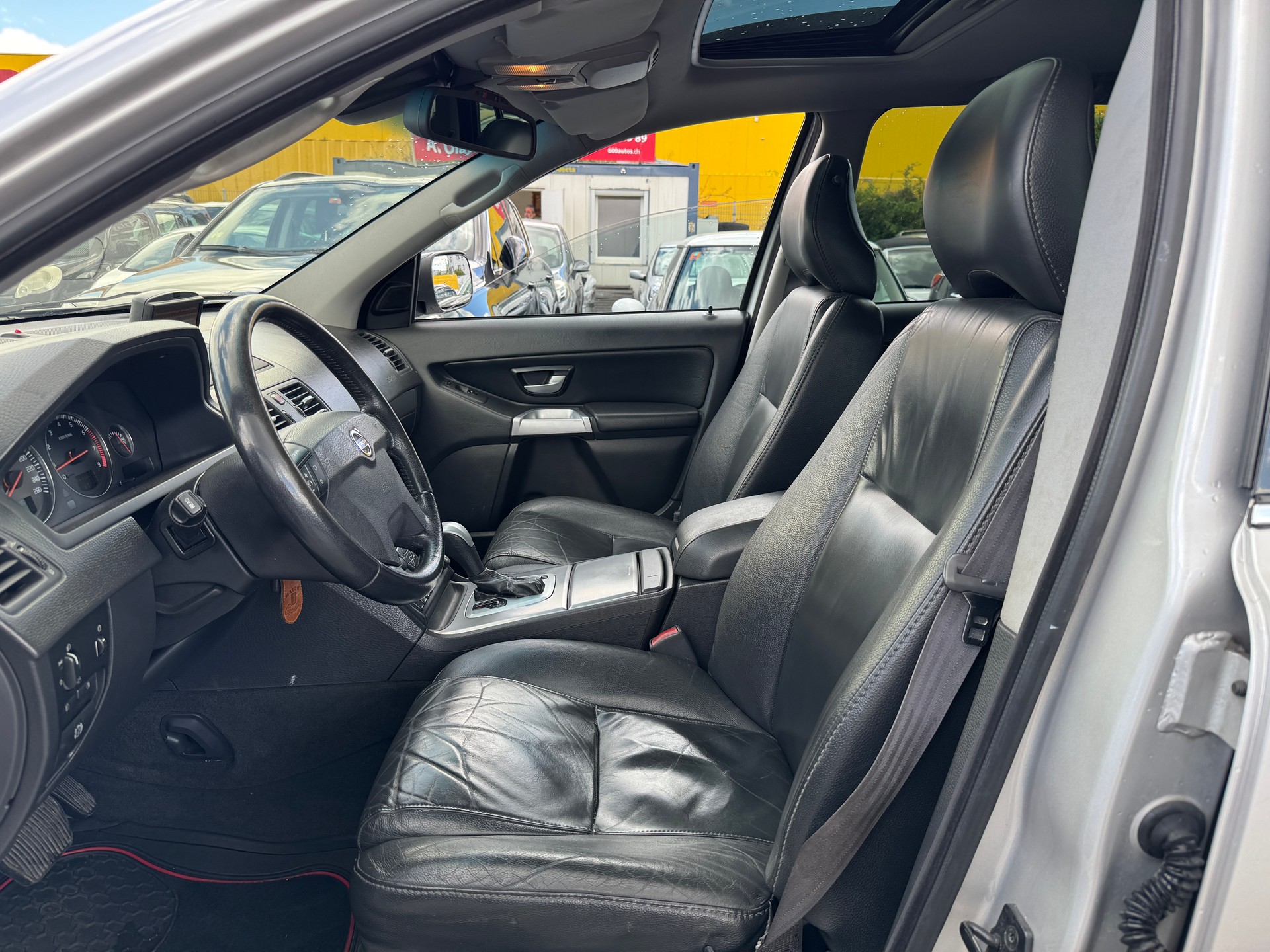 VOLVO XC90 2.5T AWD Geartronic-image-8