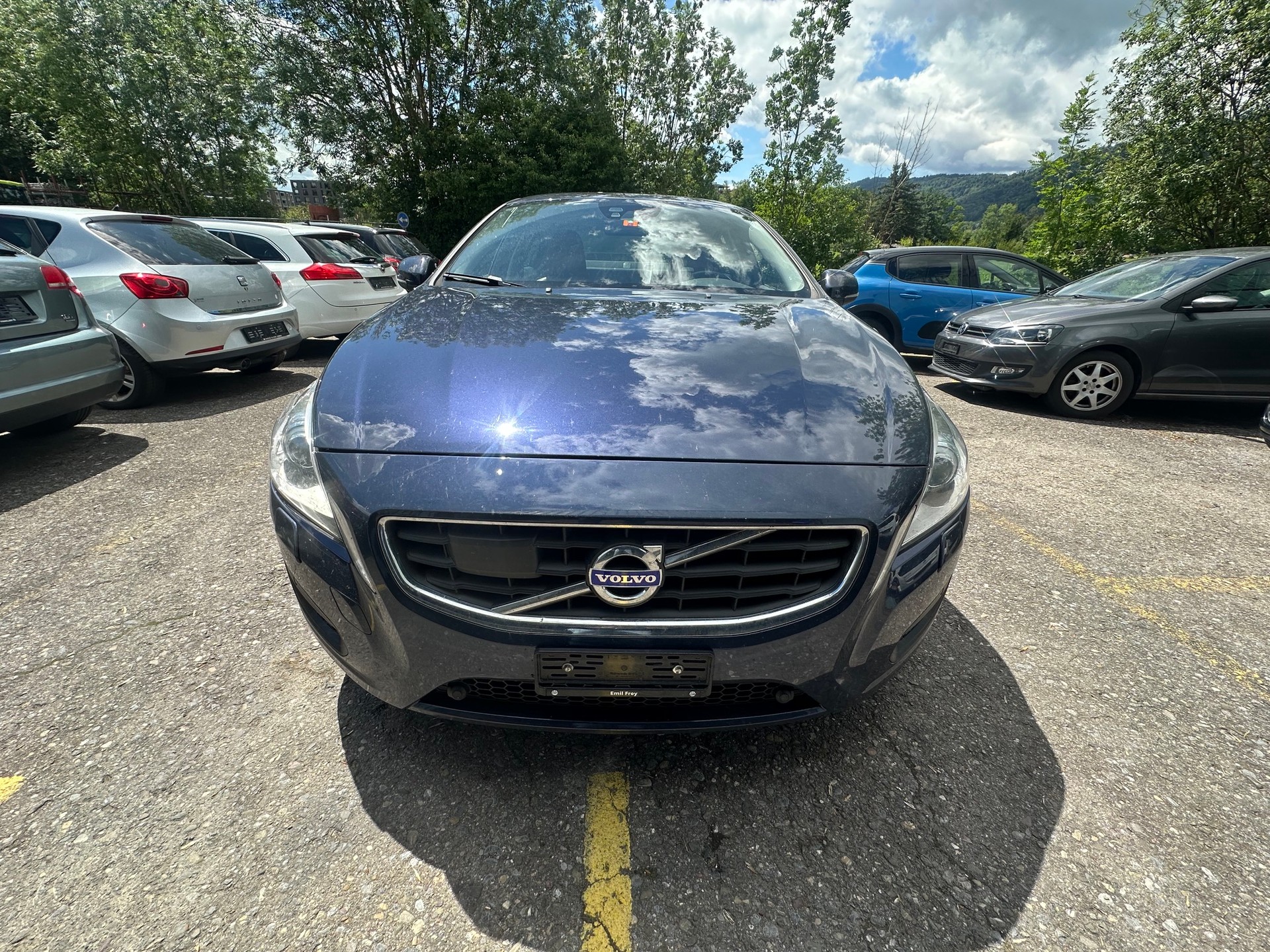 VOLVO S60 T5 Momentum Powershift-image-0