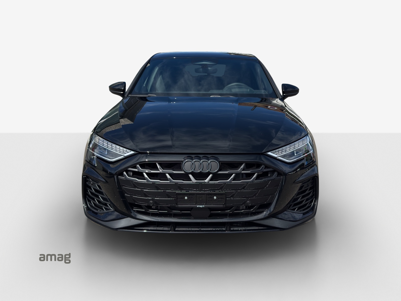 AUDI S3 Sportback TFSI quattro S-tronic-image-6