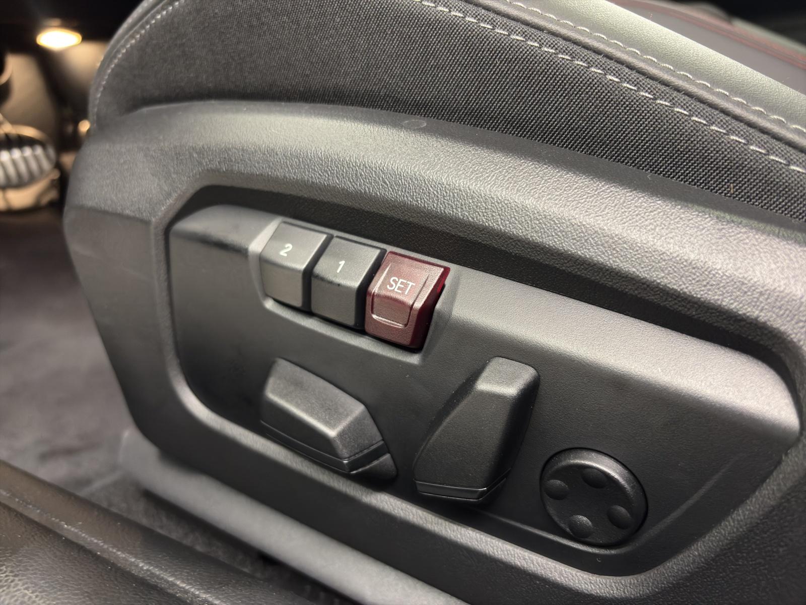 MINI John Cooper Works-image-20