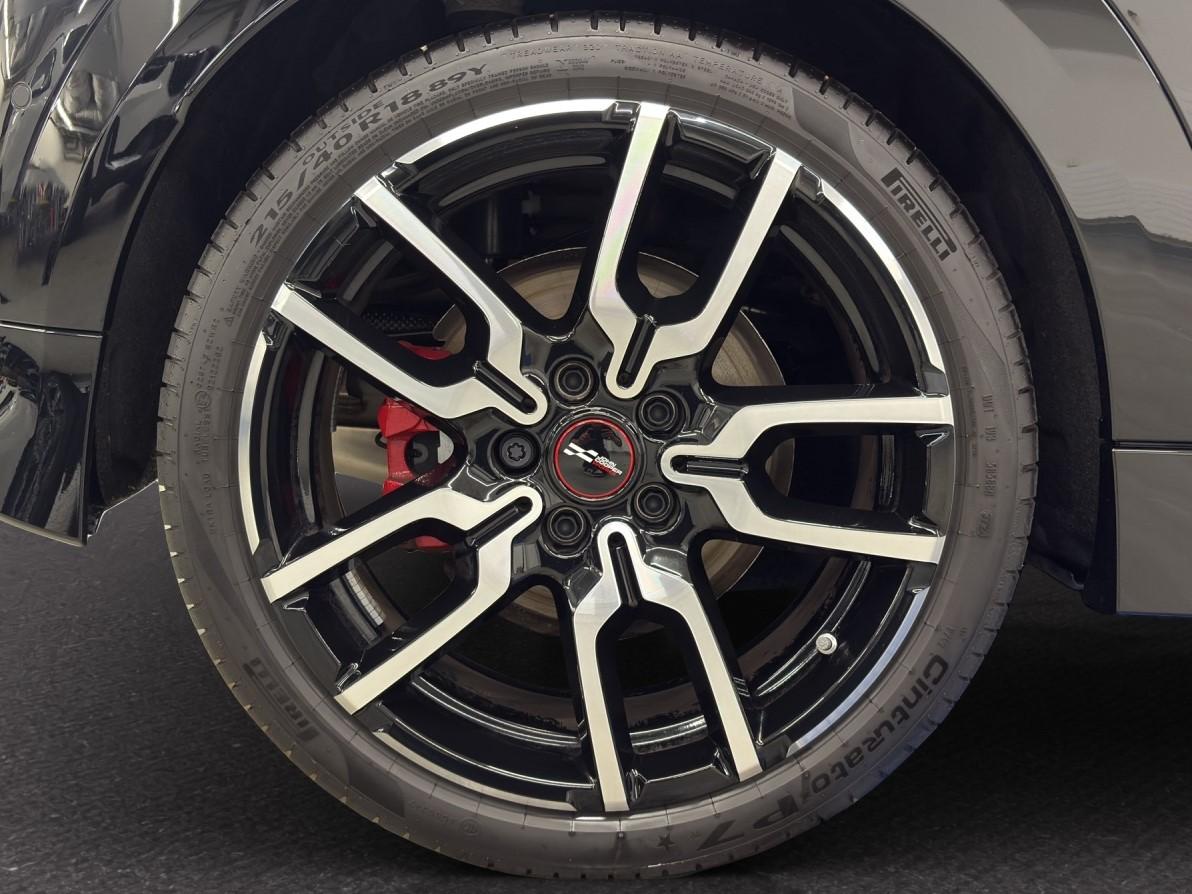 MINI John Cooper Works-image-10