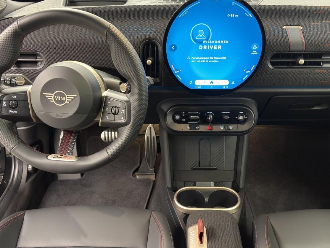 MINI John Cooper Works-image-7