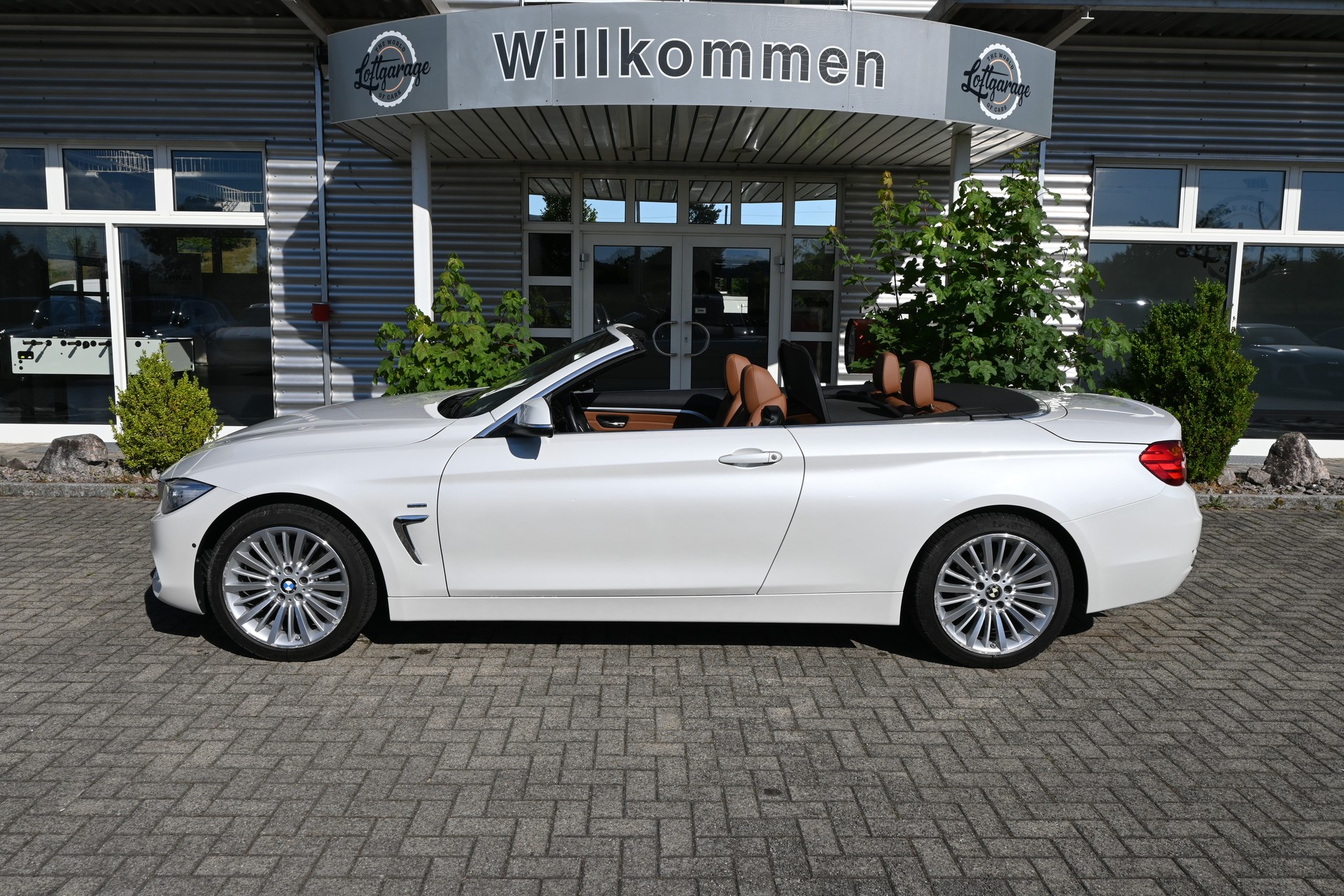 BMW 428i Cabriolet xDrive Luxury Line Steptronic-image-4