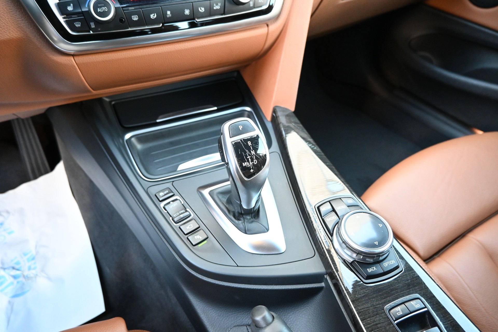 BMW 428i Cabriolet xDrive Luxury Line Steptronic-image-19