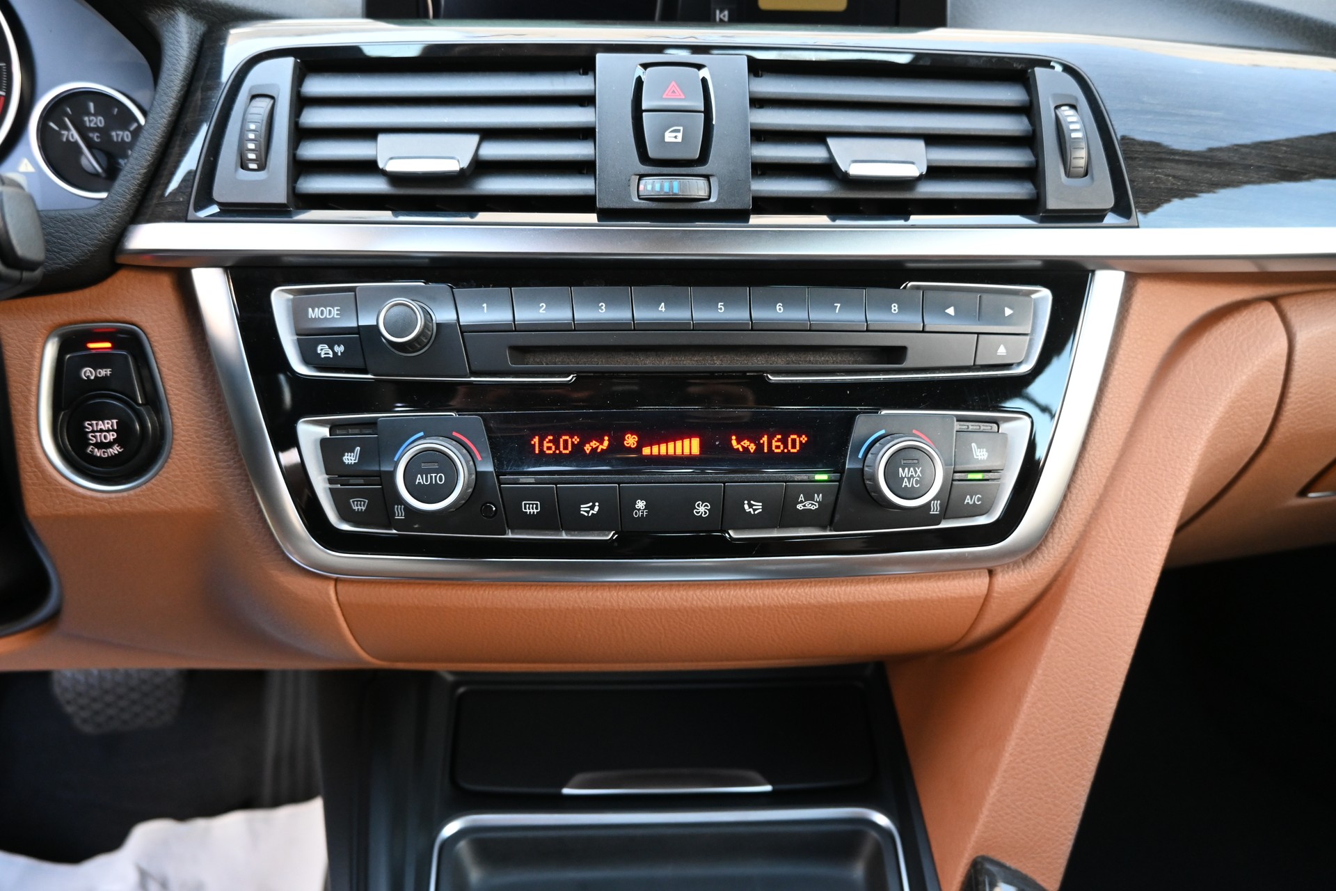BMW 428i Cabriolet xDrive Luxury Line Steptronic-image-17