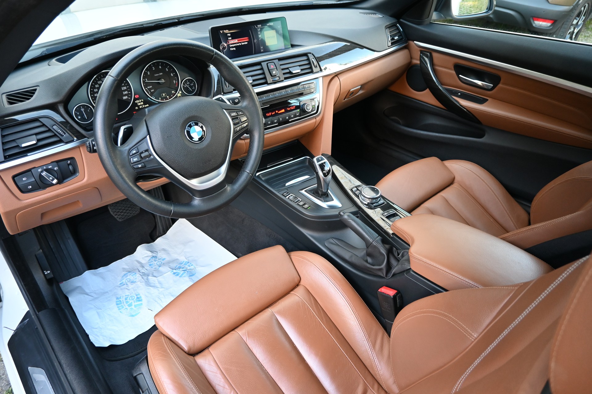 BMW 428i Cabriolet xDrive Luxury Line Steptronic-image-10
