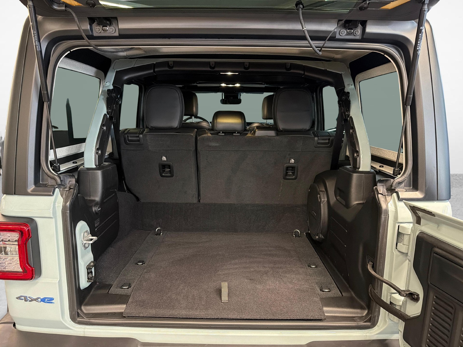 JEEP Wrangler 2.0 Turbo Rubicon Unlimited 4xe-image-12