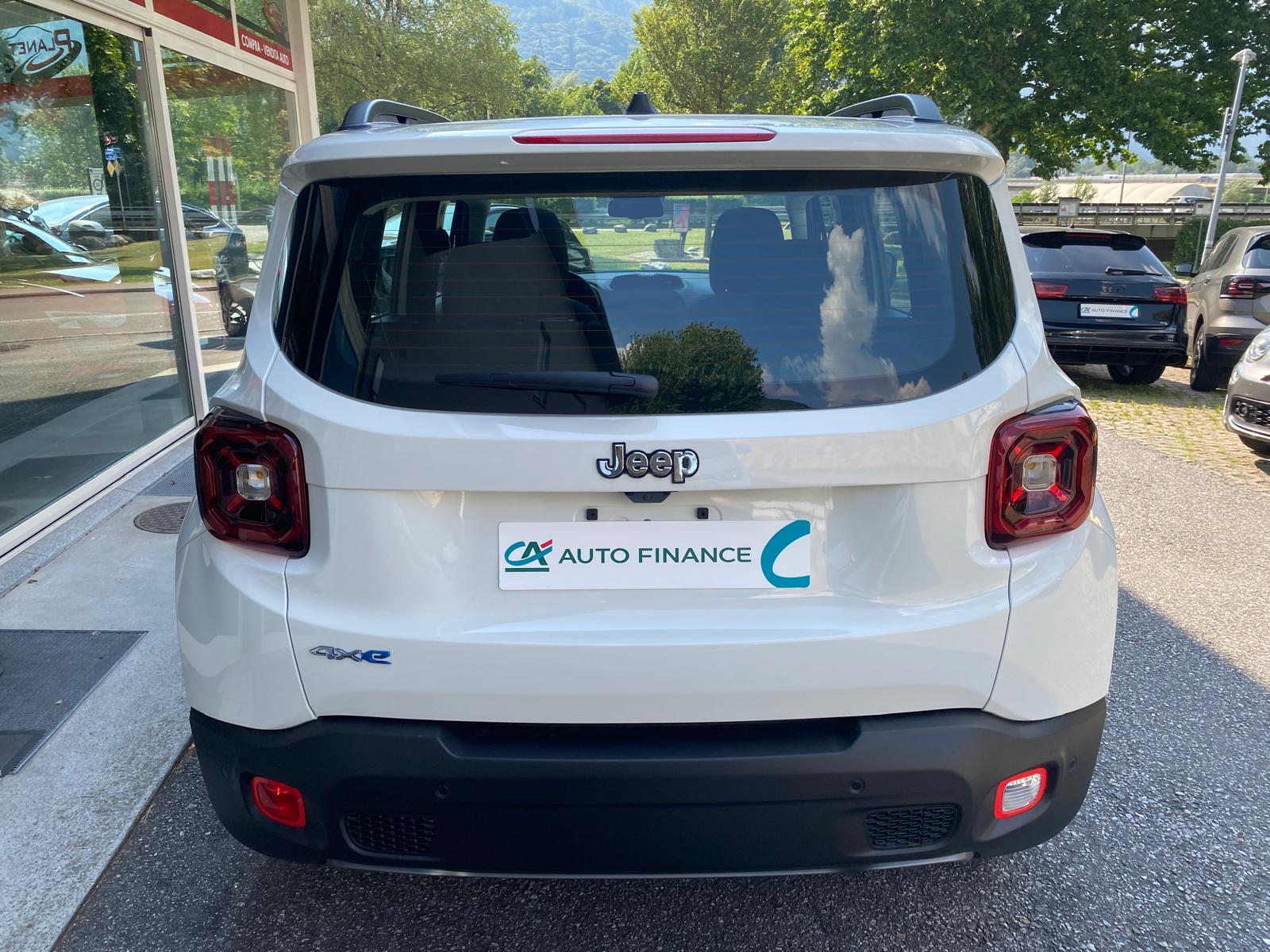 JEEP Renegade 1.3 T PHEV Summit Sky AWD-image-4