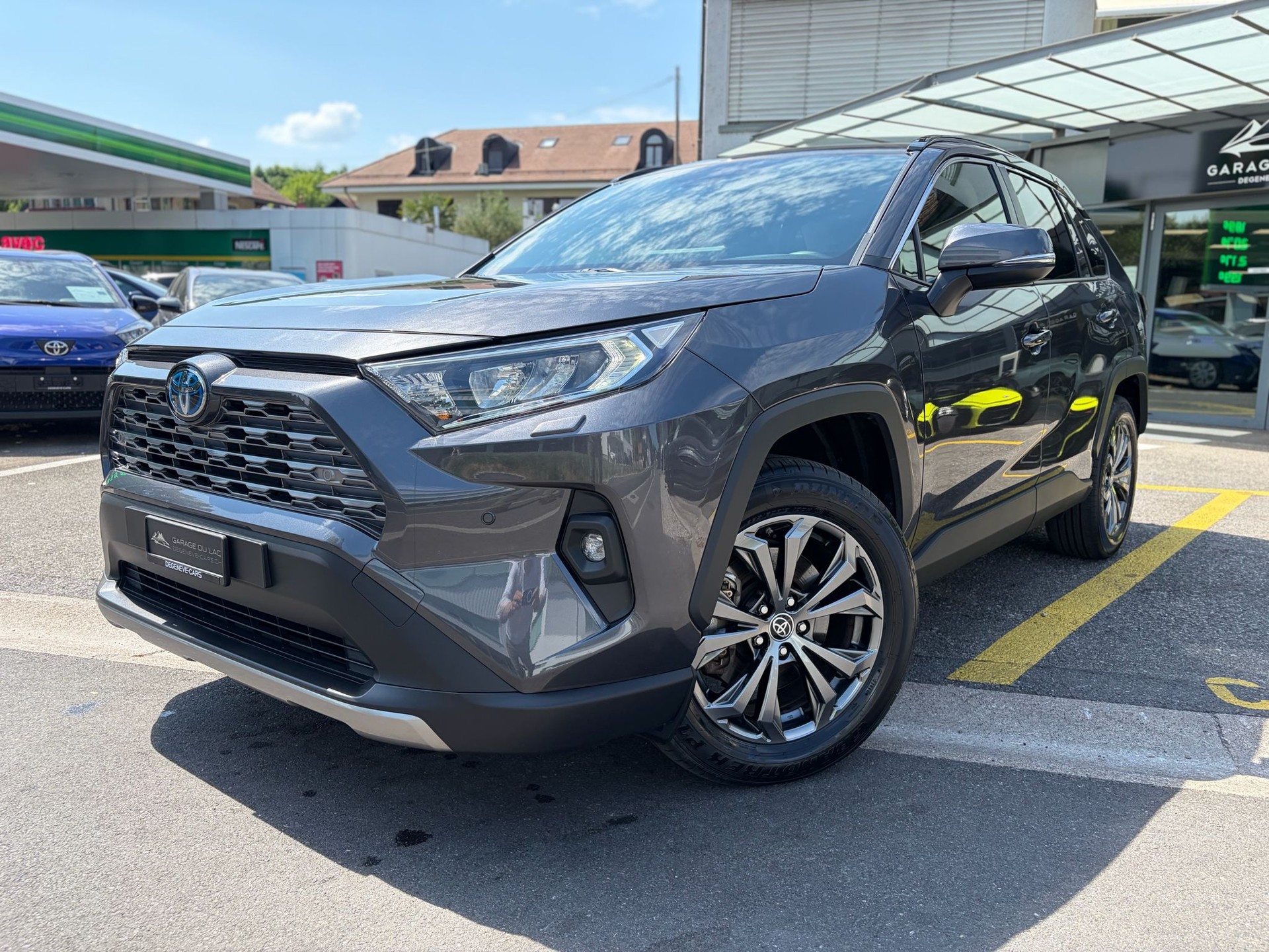 TOYOTA RAV-4 2.5 HSD Trend e-CVT 2WD-image-1