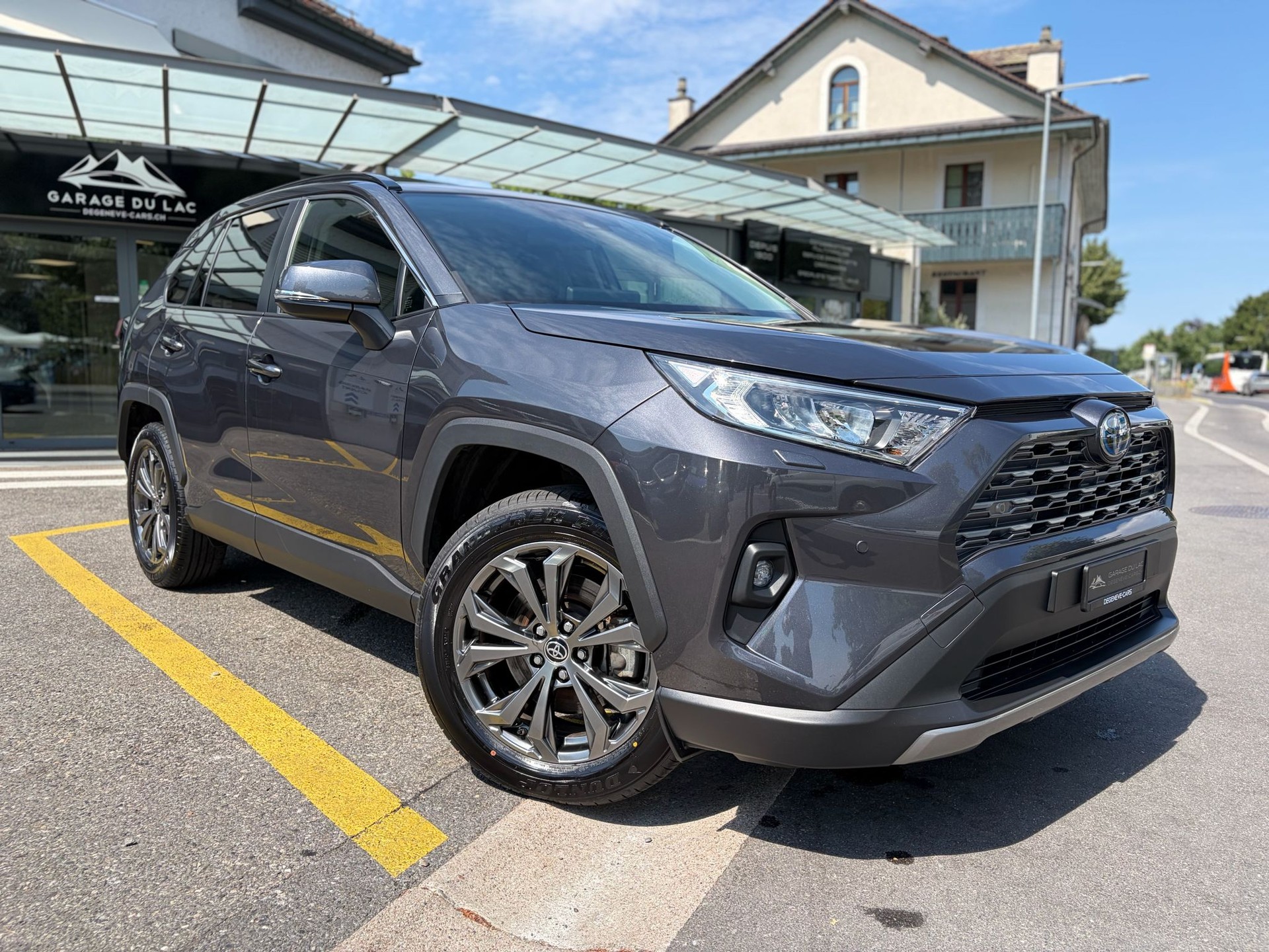 TOYOTA RAV-4 2.5 HSD Trend e-CVT 2WD-image-0