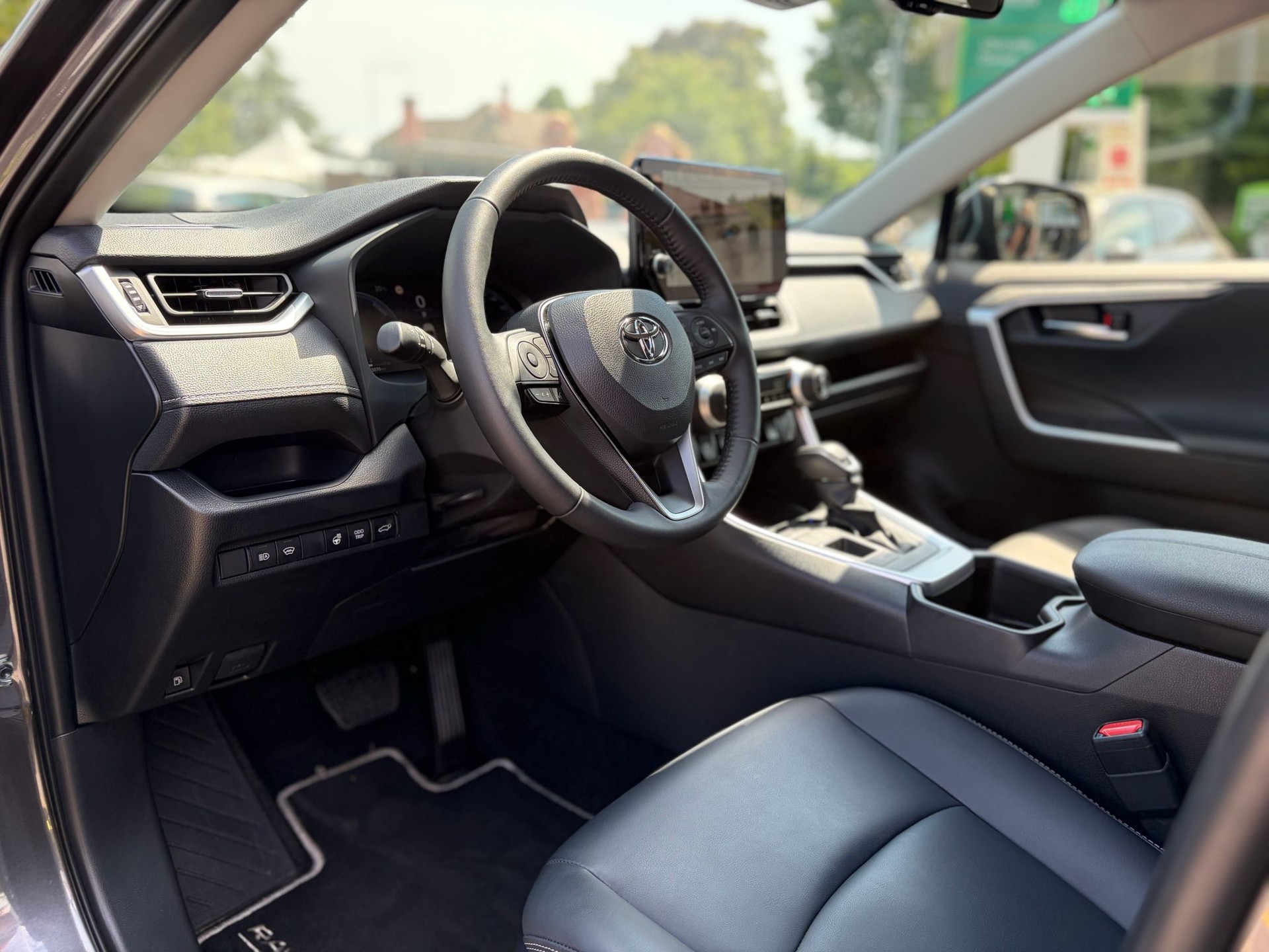 TOYOTA RAV-4 2.5 HSD Trend e-CVT 2WD-image-10
