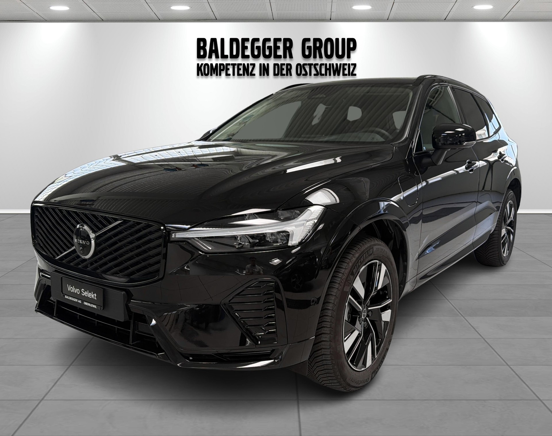 VOLVO XC60 2.0 T6 TE Plus Dark eAWD-image-5