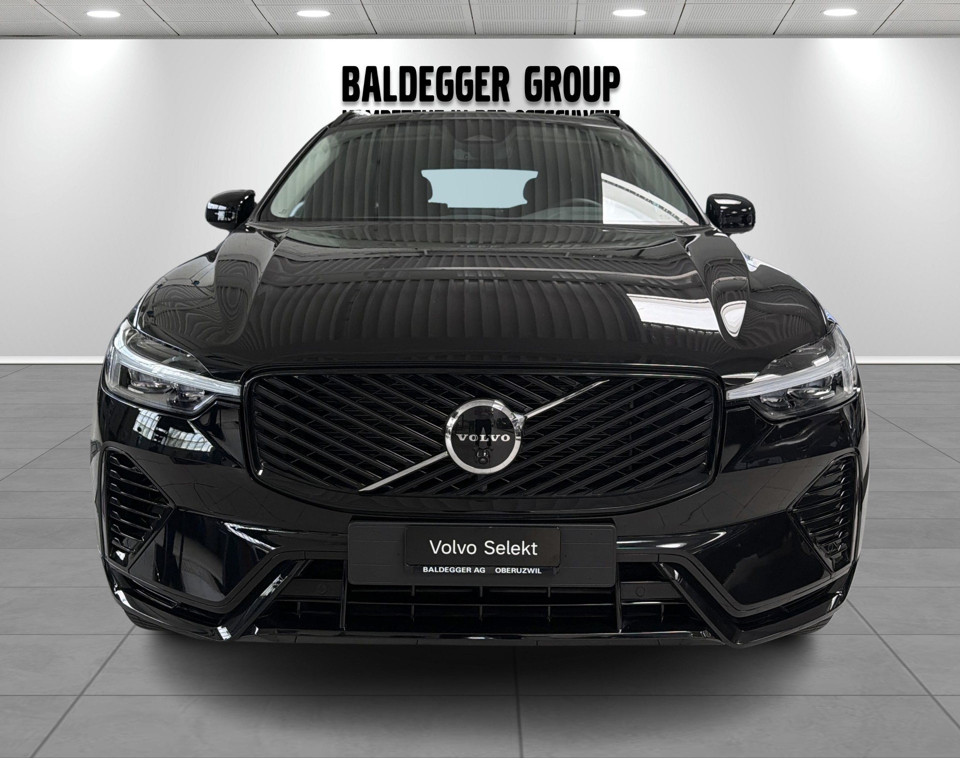 VOLVO XC60 2.0 T6 TE Plus Dark eAWD-image-3