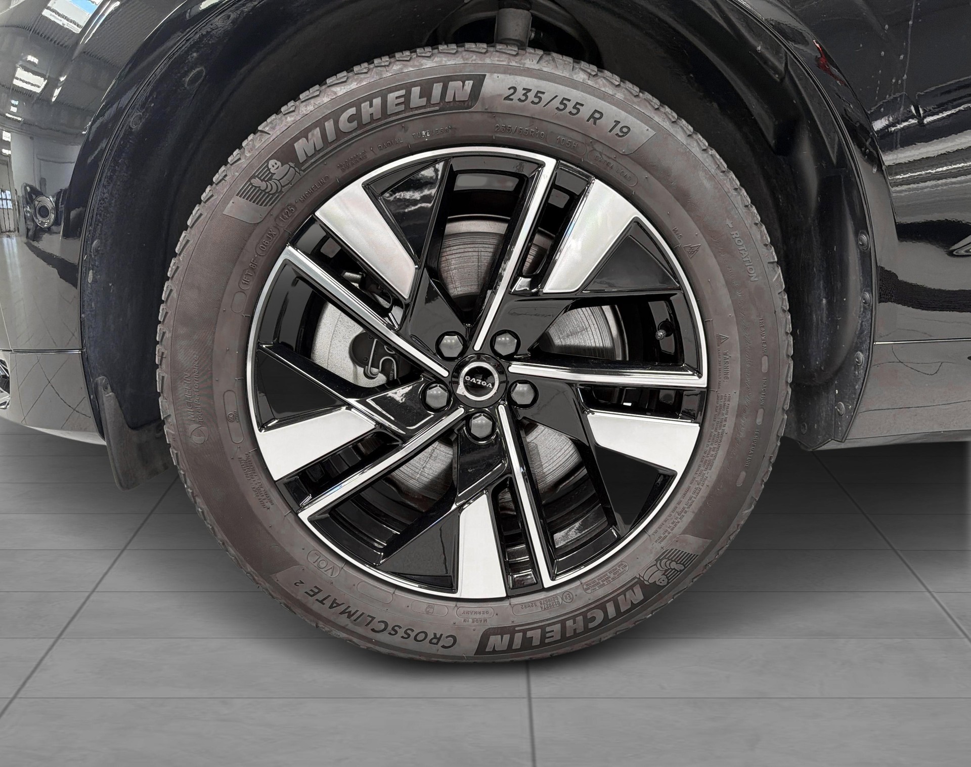 VOLVO XC60 2.0 T6 TE Plus Dark eAWD-image-6