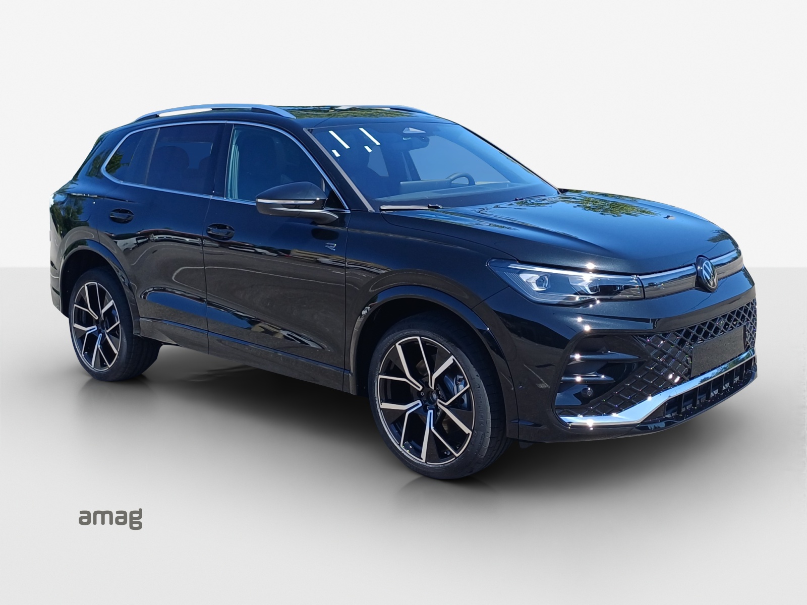 VW Tiguan R-Line Plus 2.0TSI 265PS 4M-image-5