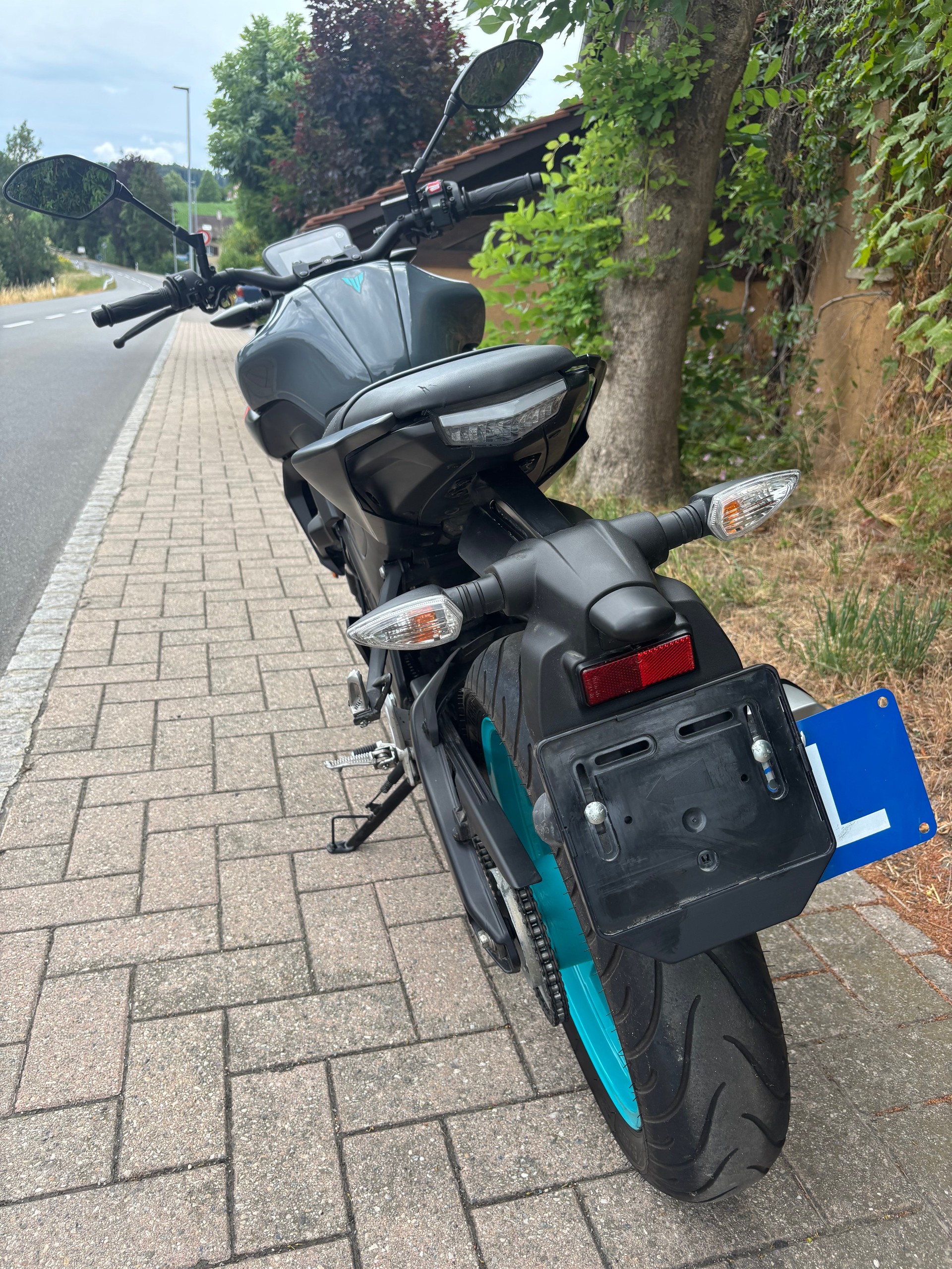 YAMAHA MT-125 ABS-image-8