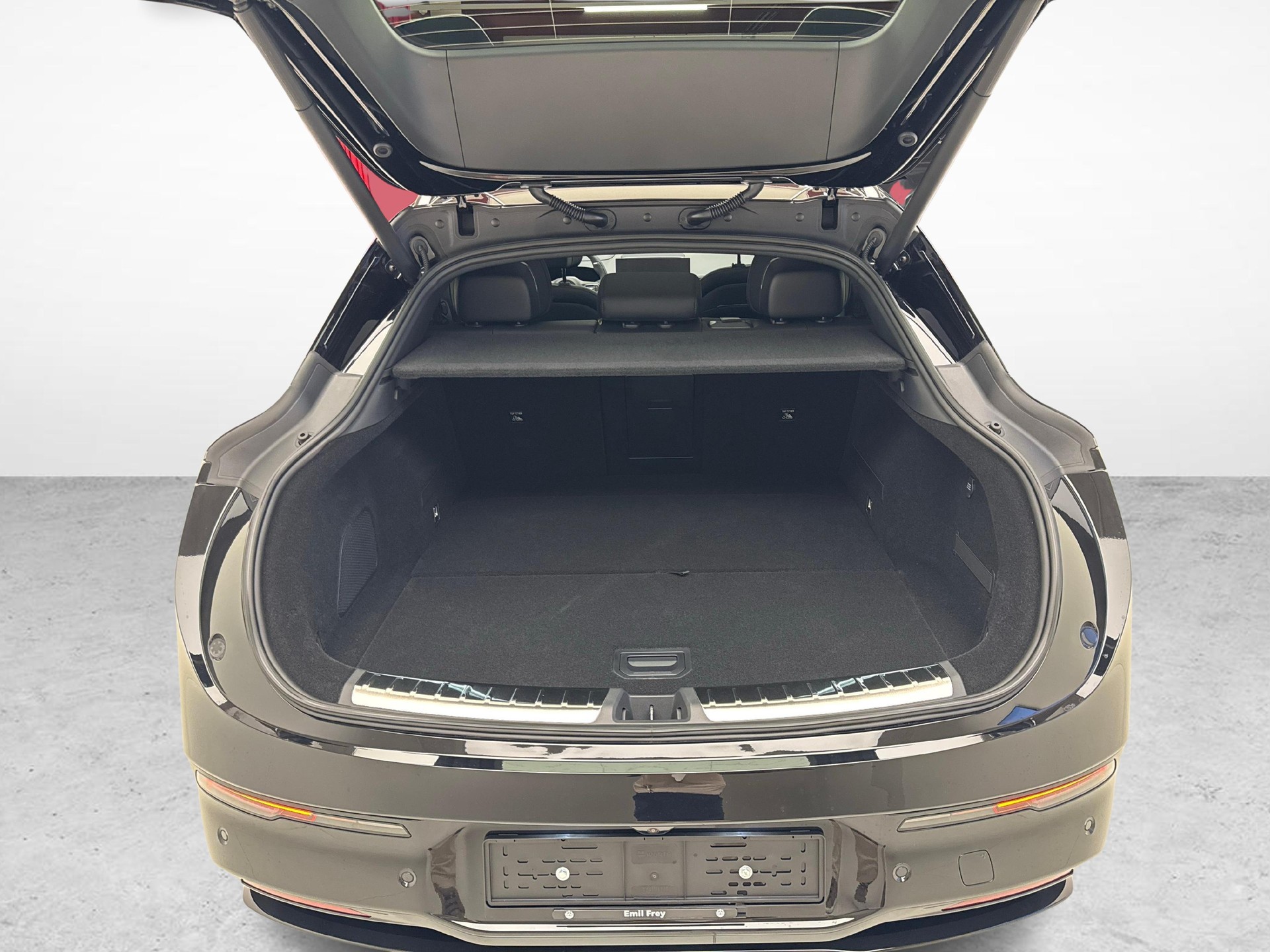 ZEEKR 7GT Privilege AWD-image-4