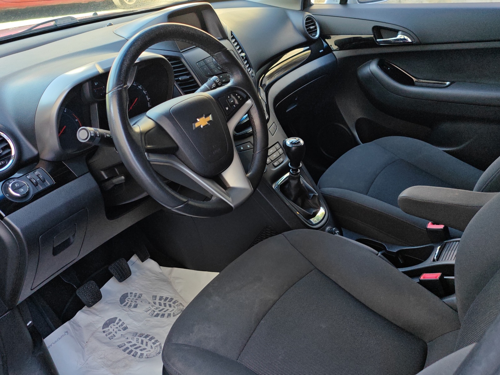 CHEVROLET Orlando 2.0 VCDi LS [Expertise du jour + Garantie 12 mois + Service & Immat. Offerts]-image-12