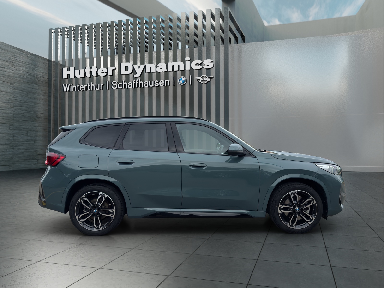 BMW X1 23i xDrive M Sportpaket-showroom-element-3