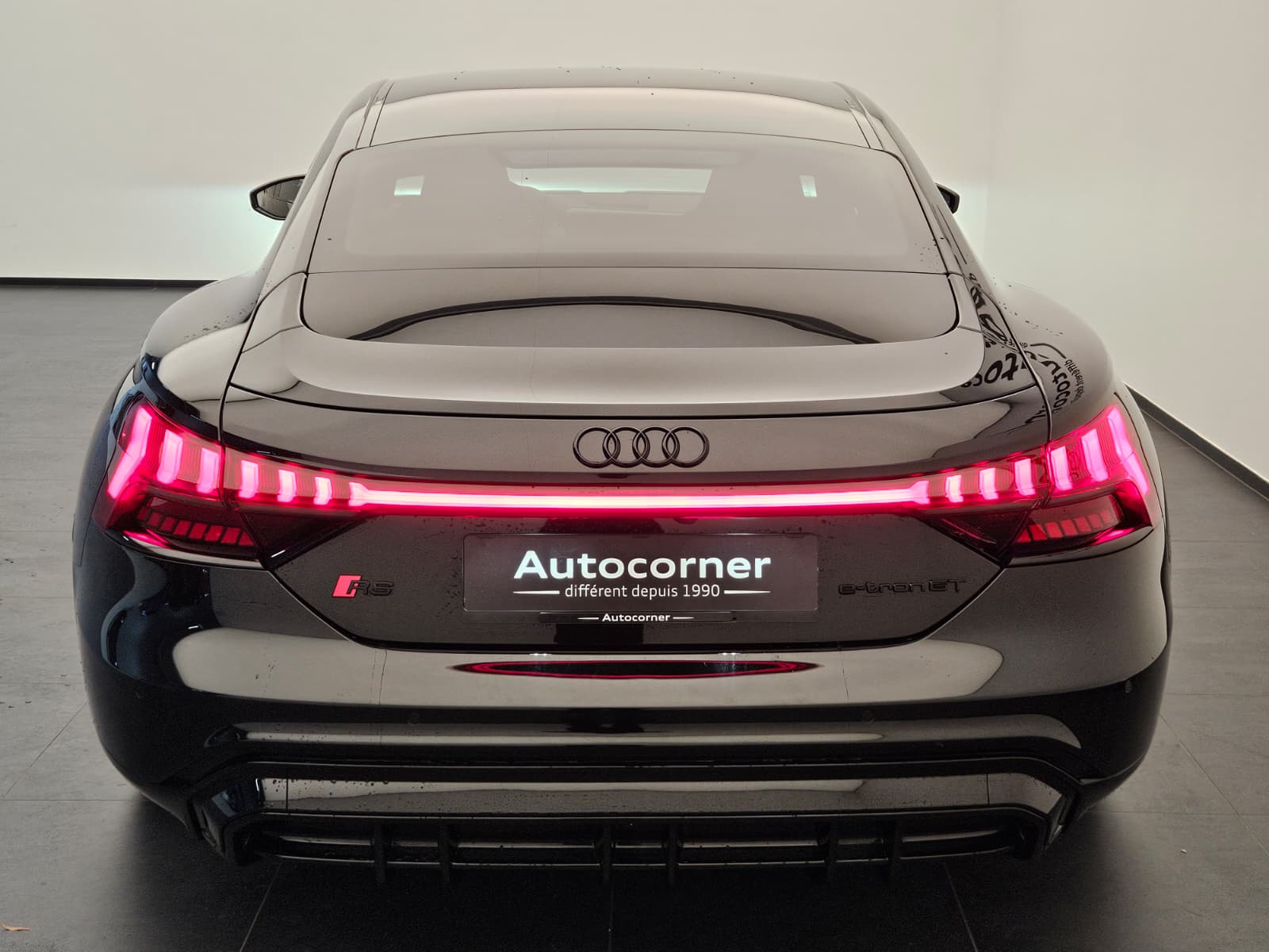 AUDI RS e-tron GT quattro-image-7