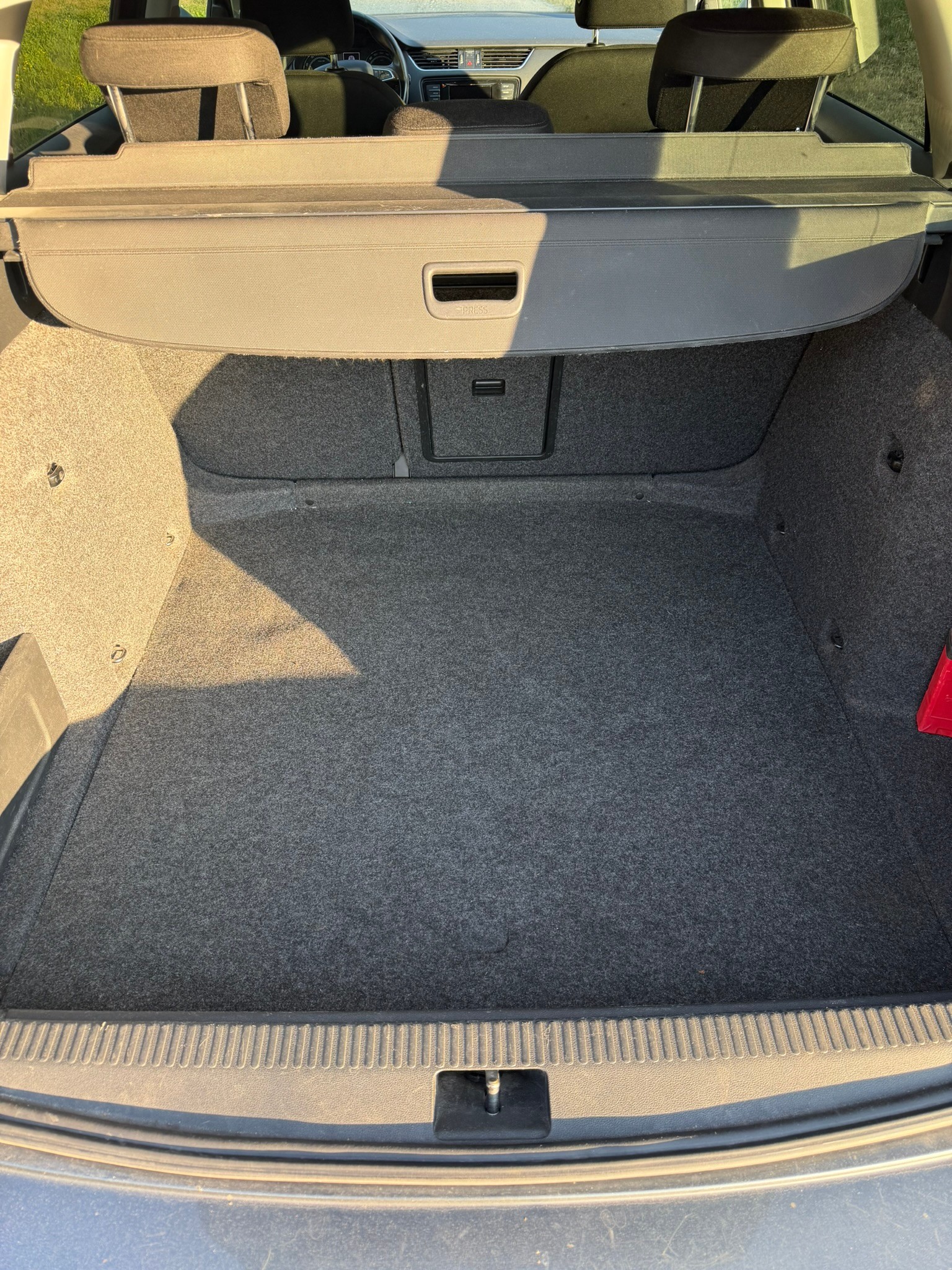 SKODA 1.8 TSI 180 4x4 DSG-image-5