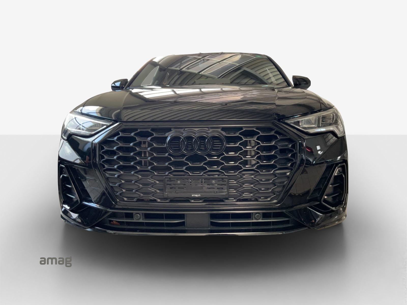 AUDI Q3 Sportback 45 TFSI e S line Attraction S-tronic-image-6