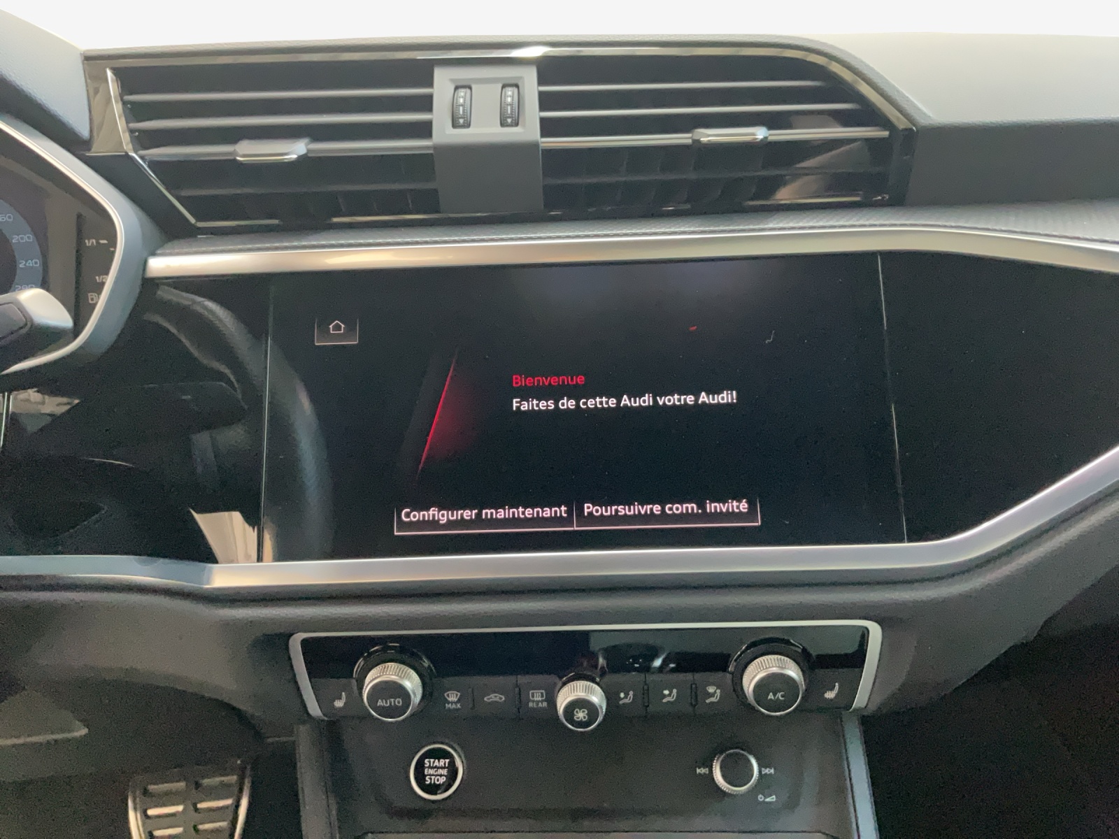 AUDI Q3 Sportback 45 TFSI e S line Attraction S-tronic-image-10