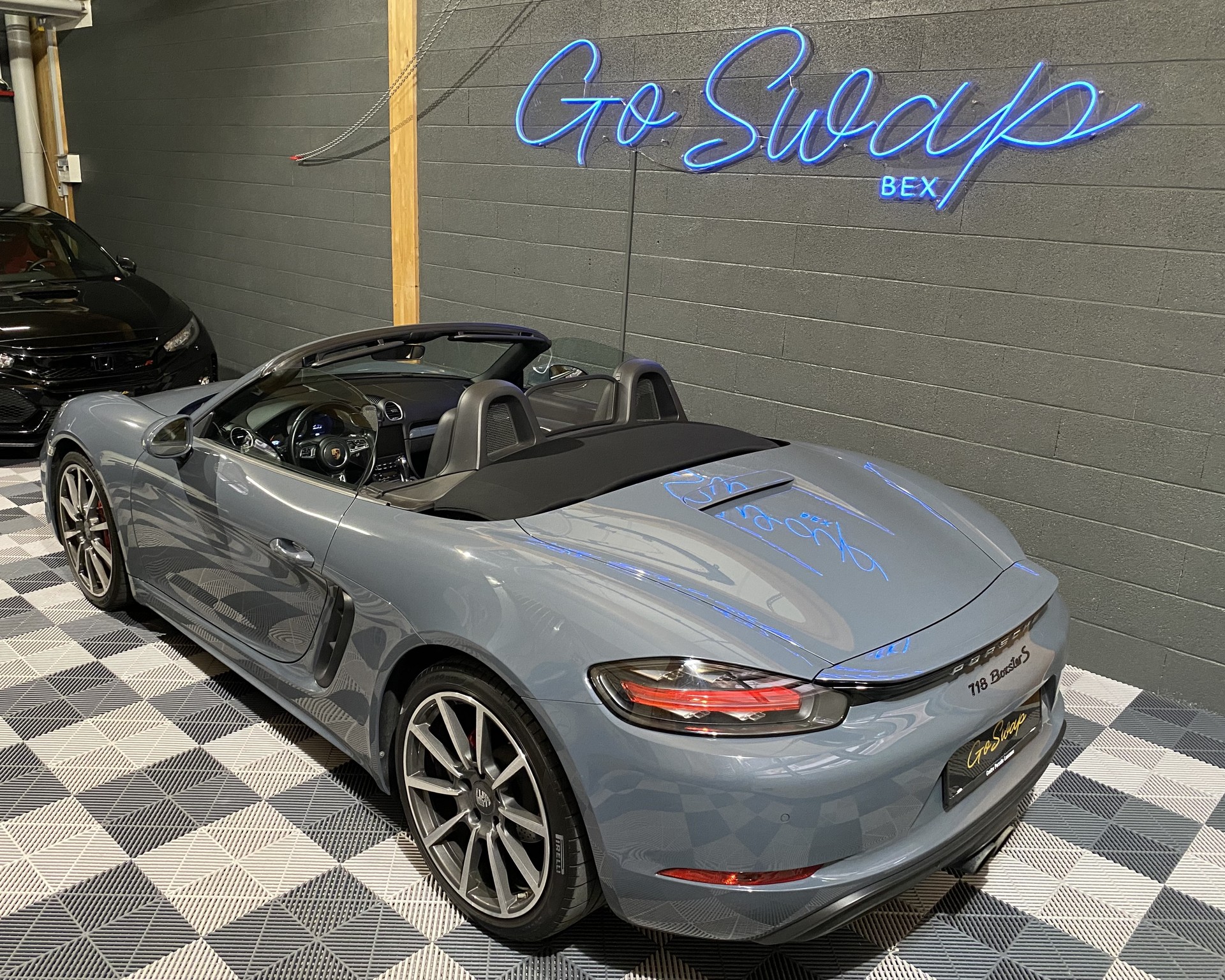 PORSCHE 718 Boxster S 2.5 PDK-image-6