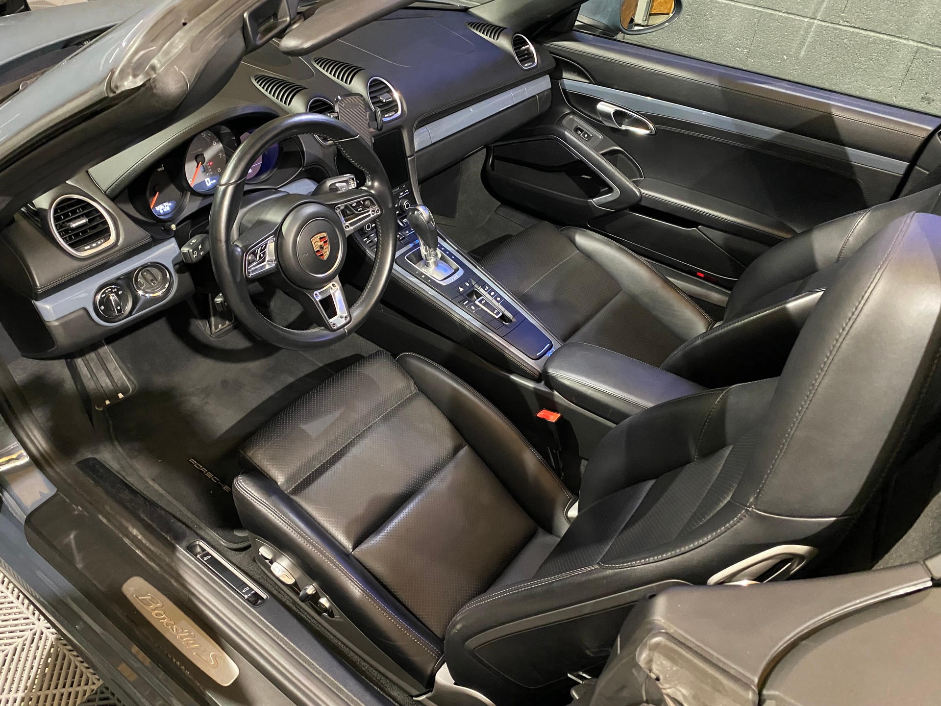 PORSCHE 718 Boxster S 2.5 PDK-image-12