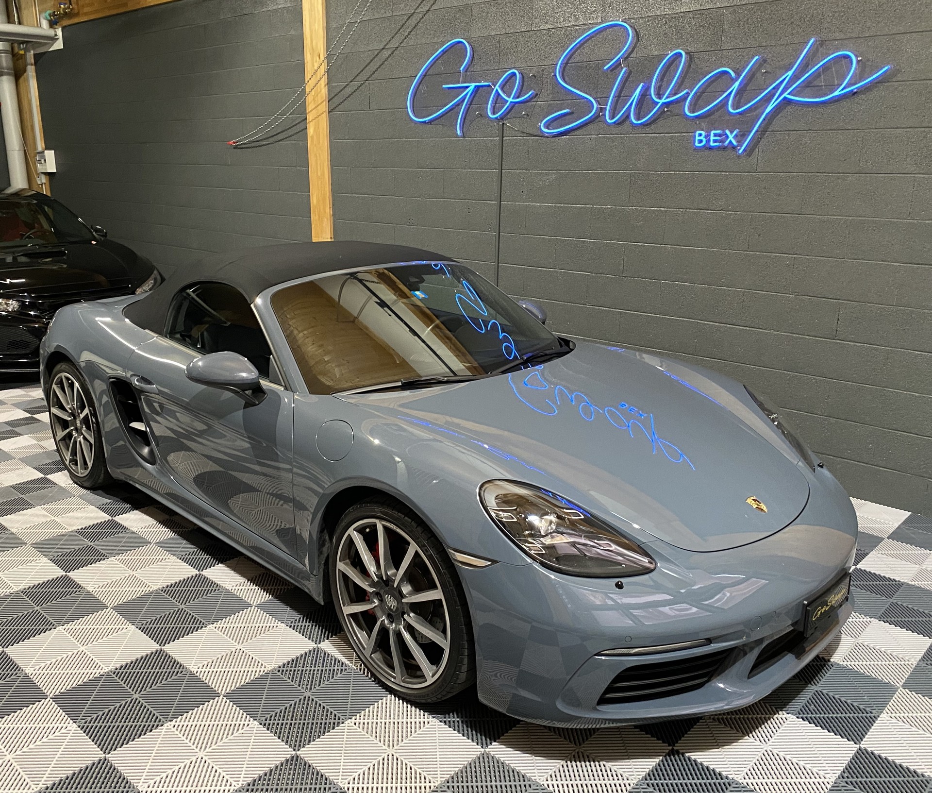 PORSCHE 718 Boxster S 2.5 PDK-image-21