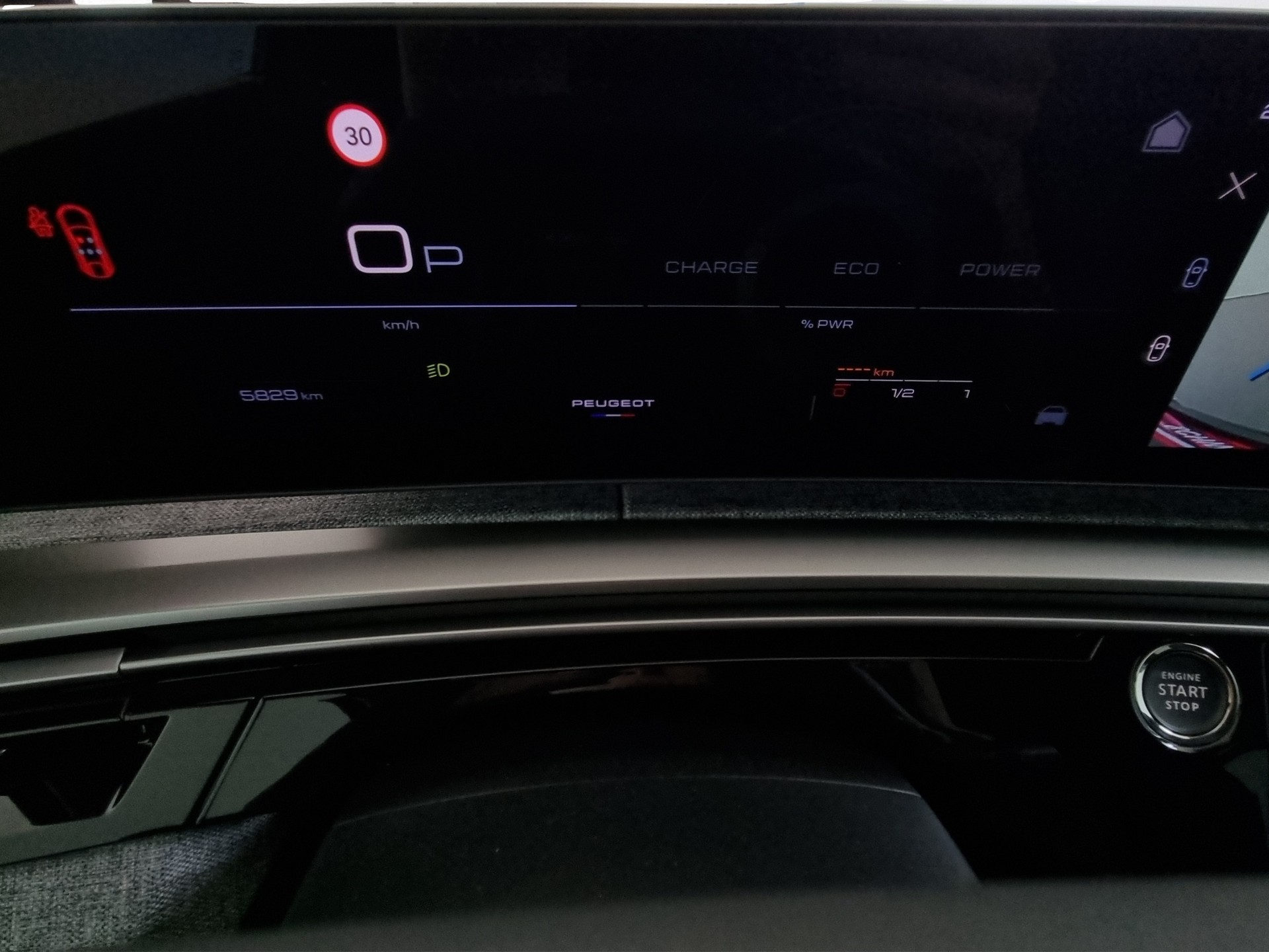 PEUGEOT 3008 145 Hybrid GT Automat-image-10