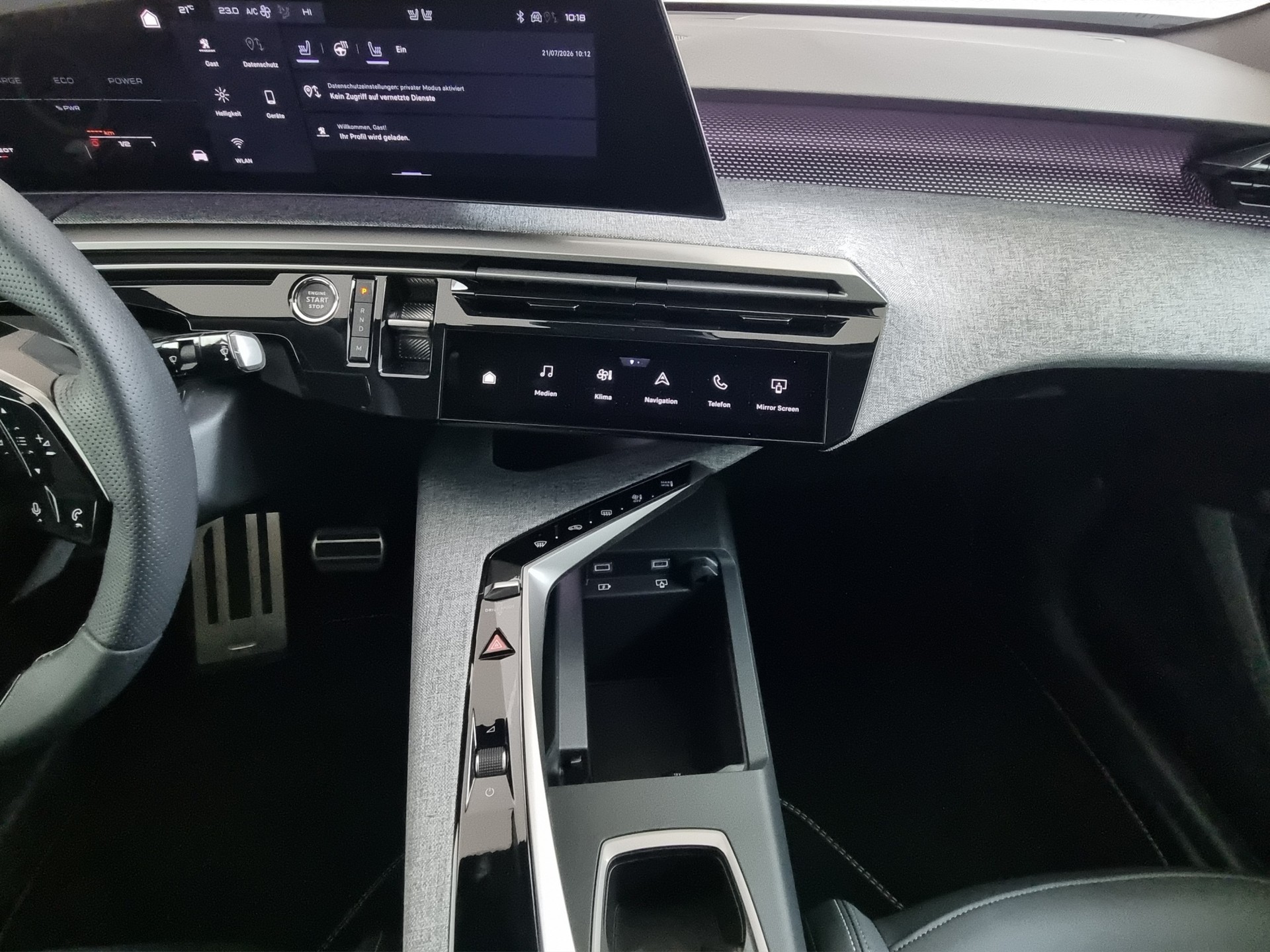 PEUGEOT 3008 145 Hybrid GT Automat-image-9