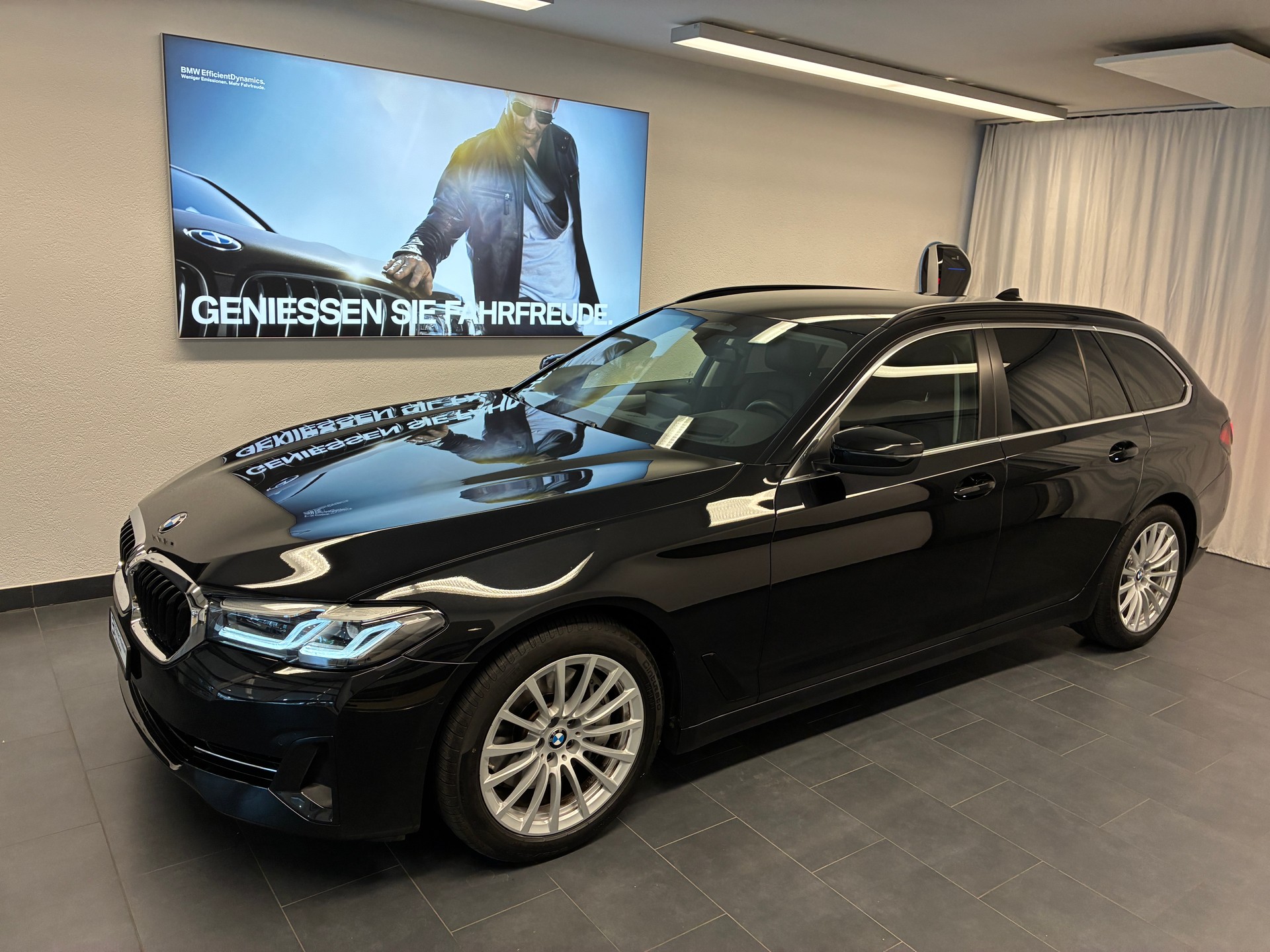 BMW 530d xDrive Touring