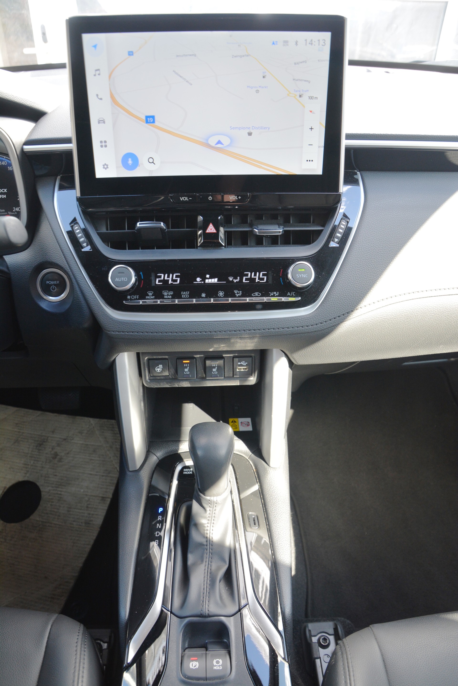 TOYOTA Corolla Cross 2.0 4WD Premium e-CVT-image-6
