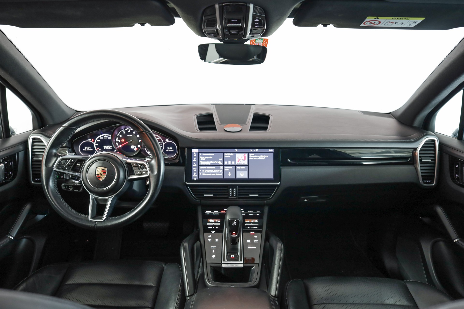 PORSCHE Cayenne-image-5