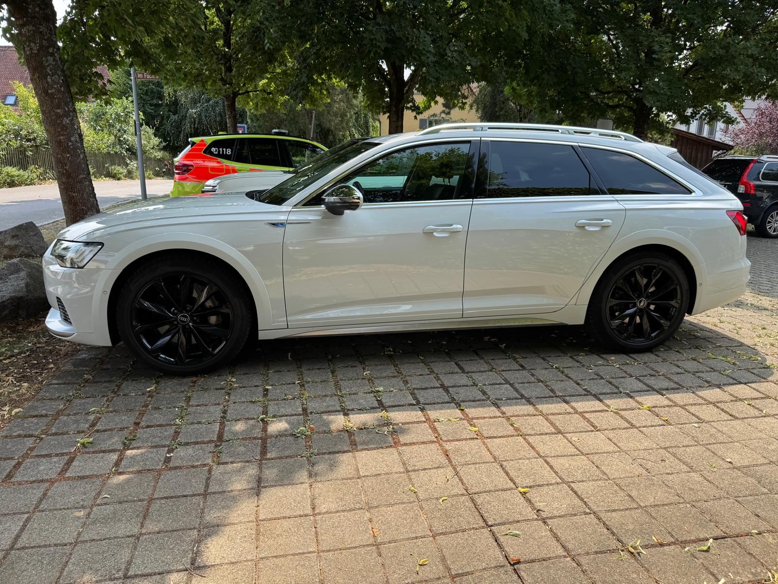AUDI 3.0 55 TDI quattro T-Tronic-image-2