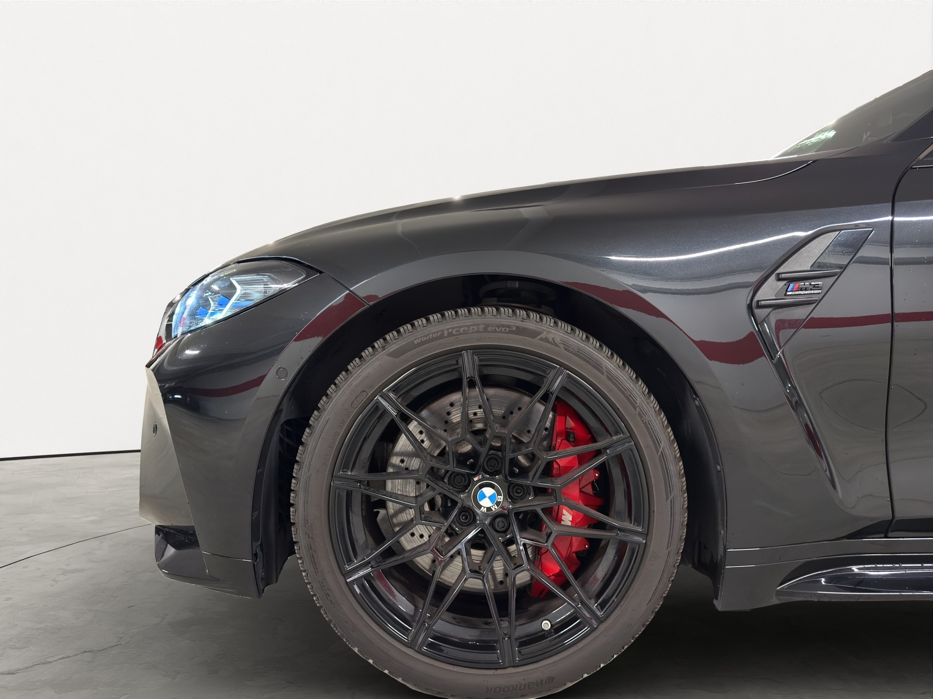 BMW M3 Touring xDrive Competition M-image-17