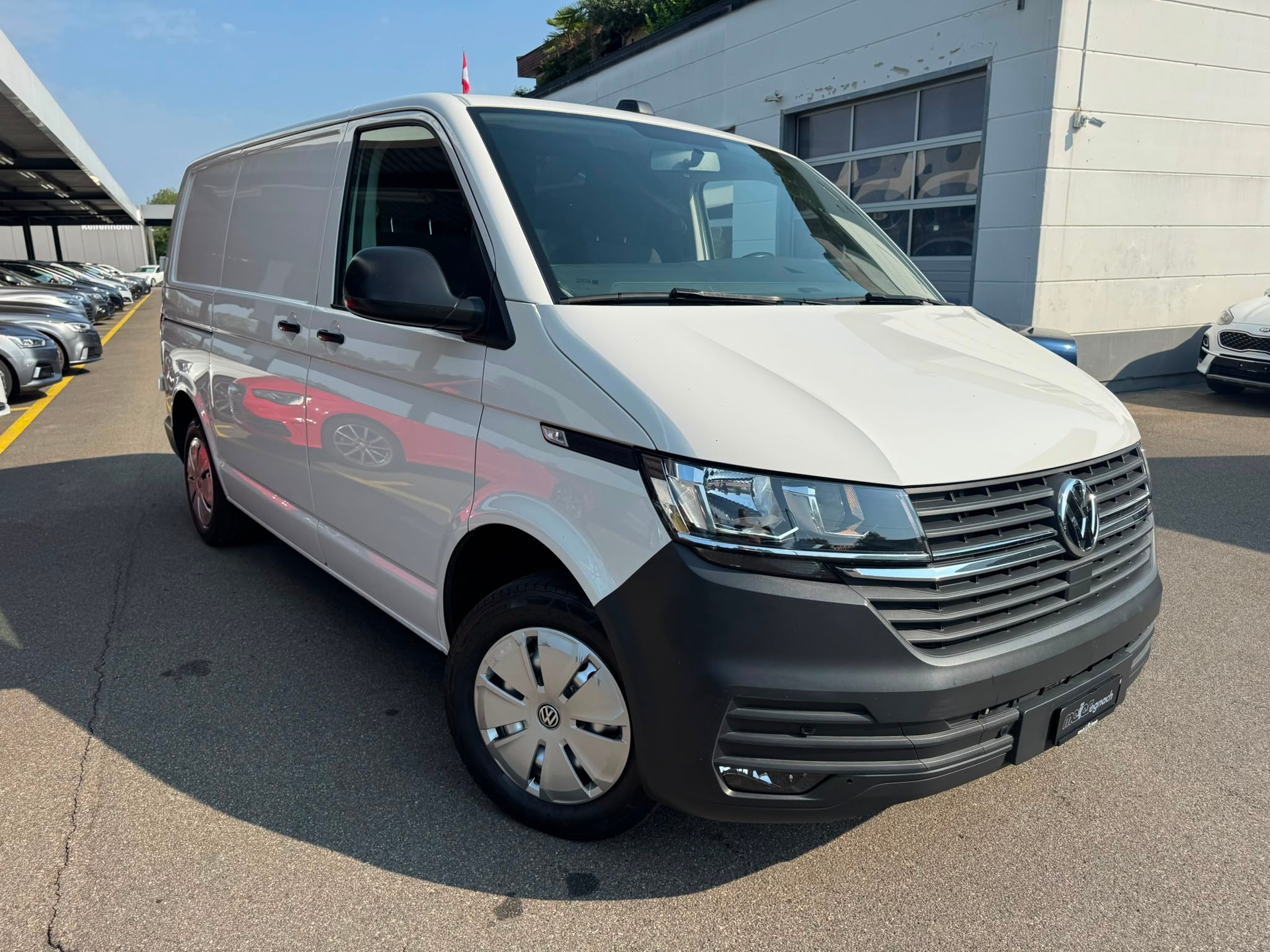 VW T6.1 2.0 TDI-image-2