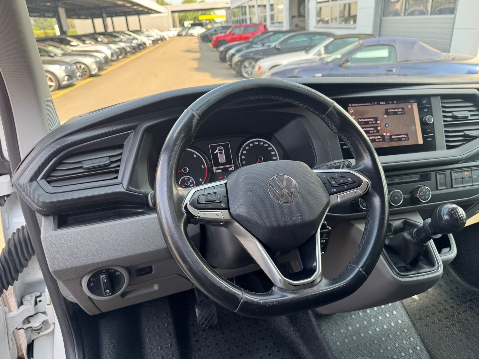 VW T6.1 2.0 TDI-image-12