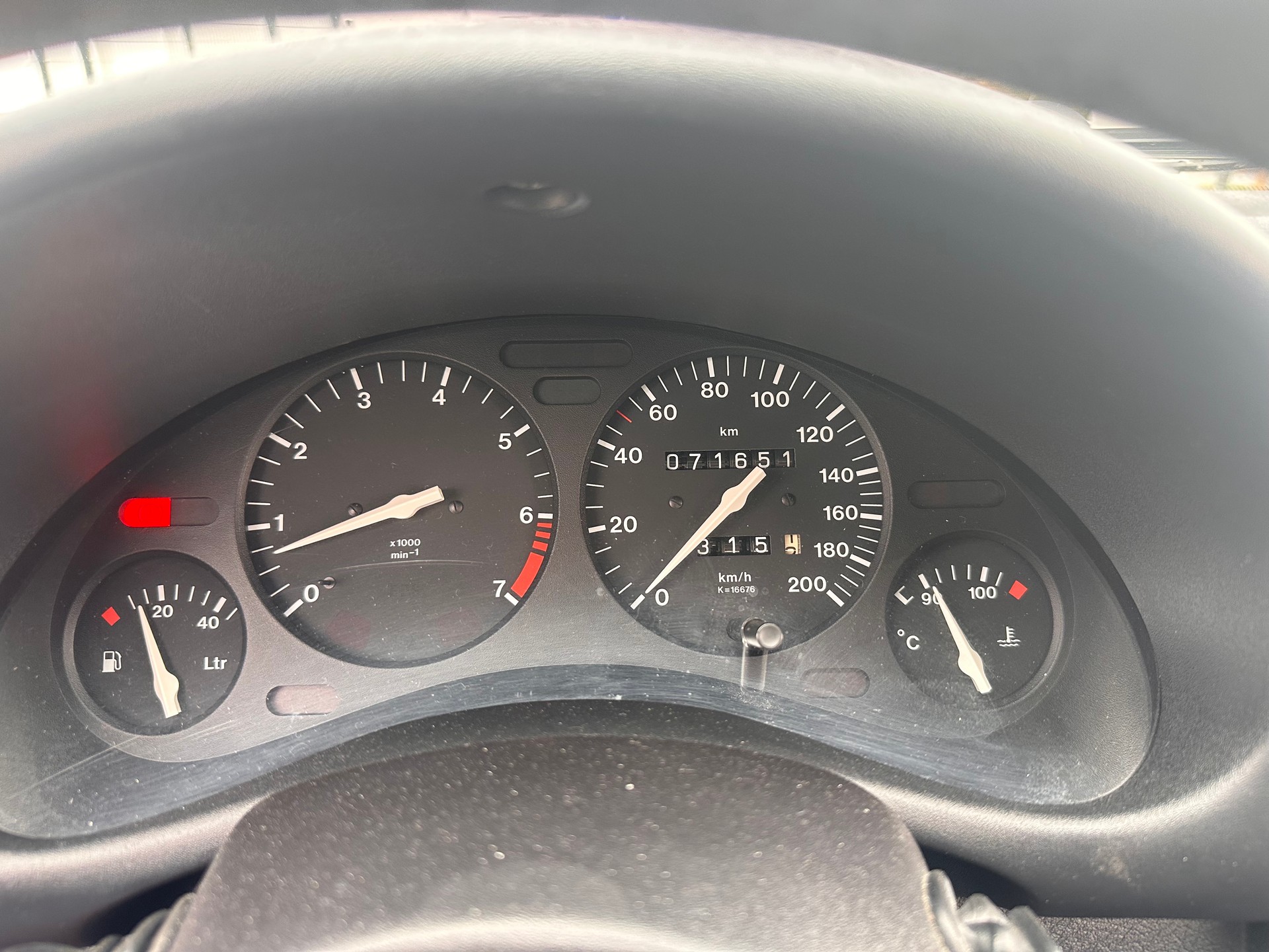 OPEL Corsa 1.4 16V CDX-image-14