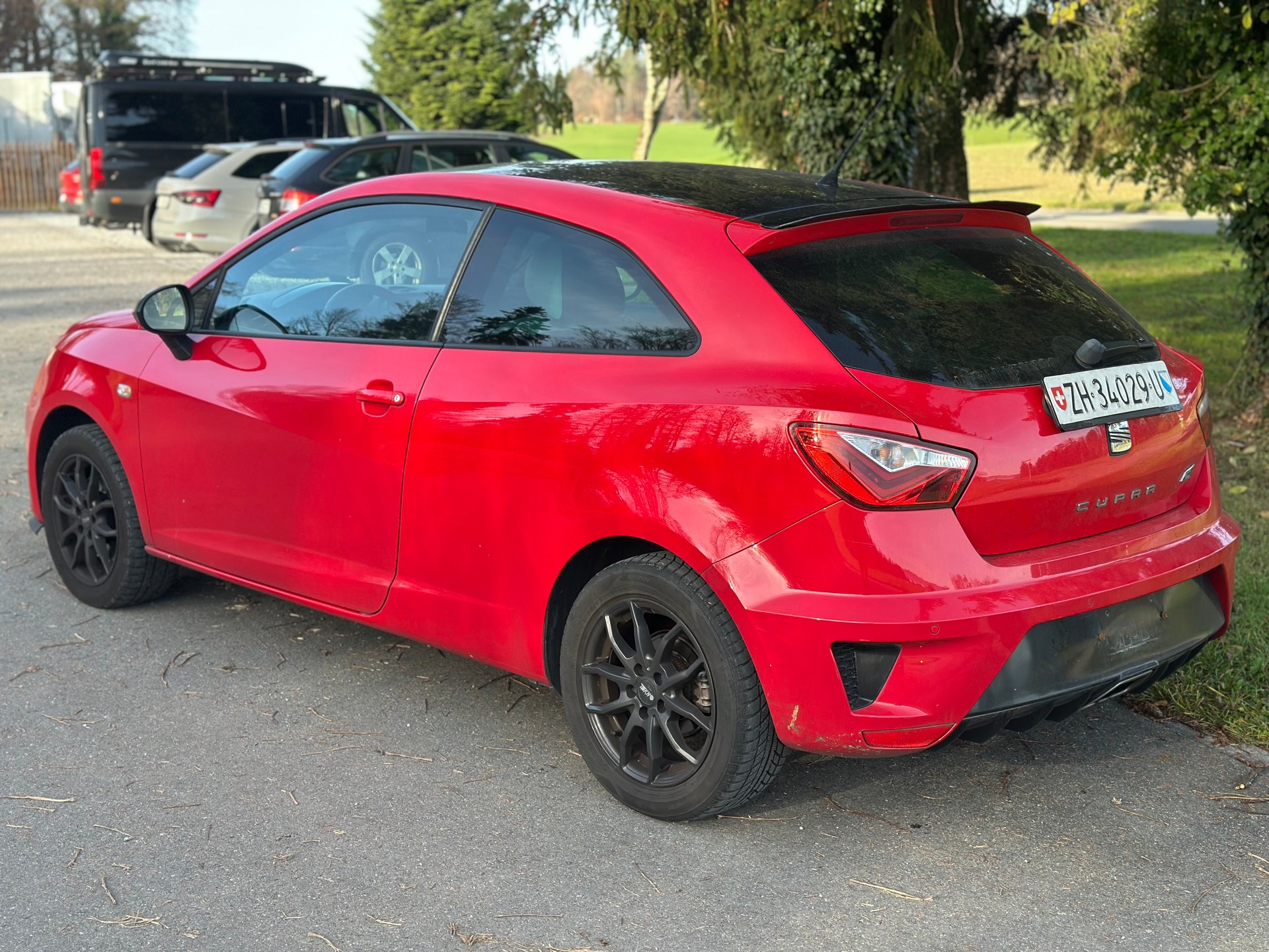 SEAT Ibiza SC 1.4 TSI Cupra DSG-image-2