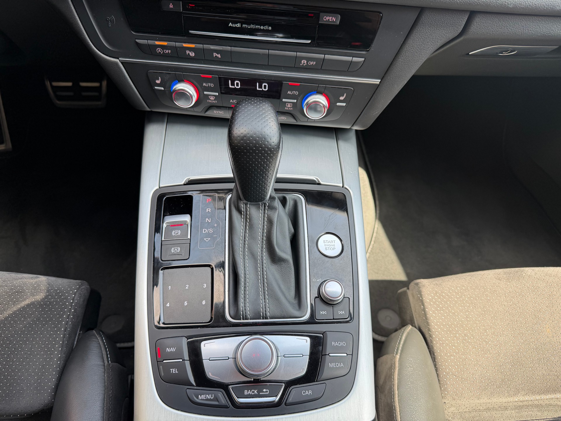 AUDI A6 Avant 3.0 TDI V6 quattro S-tronic-image-11