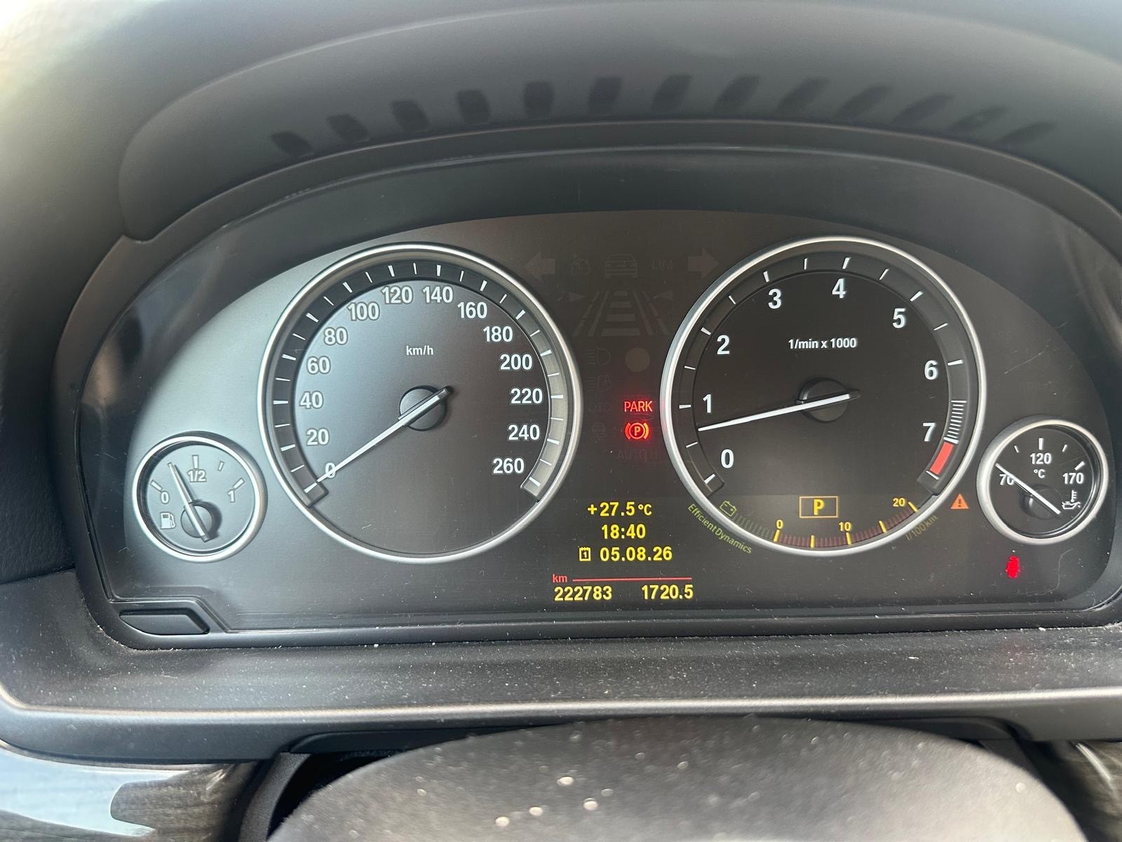 BMW 523i Touring Steptronic-image-10